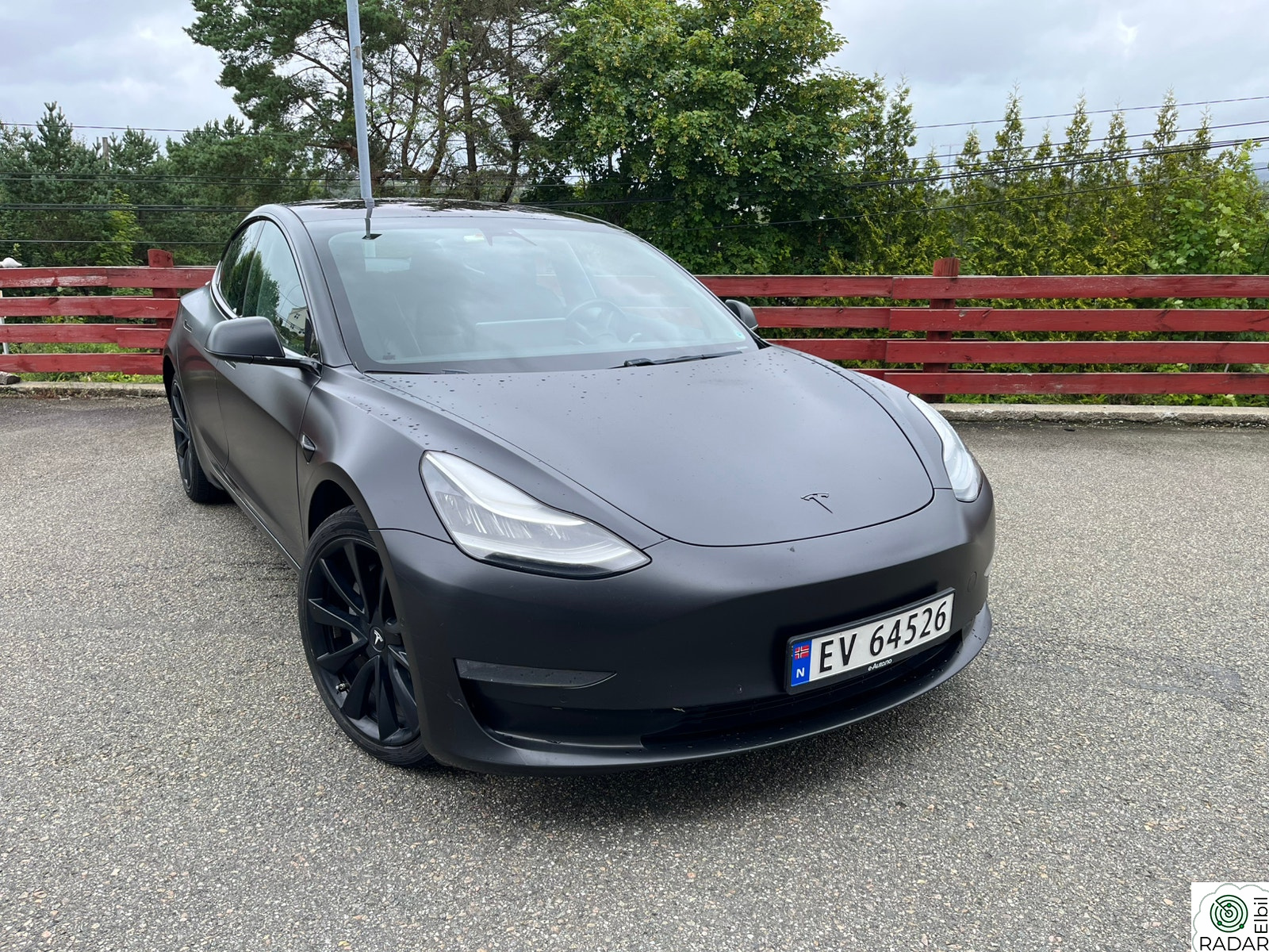 TESLA Model 3 Long Range AWD