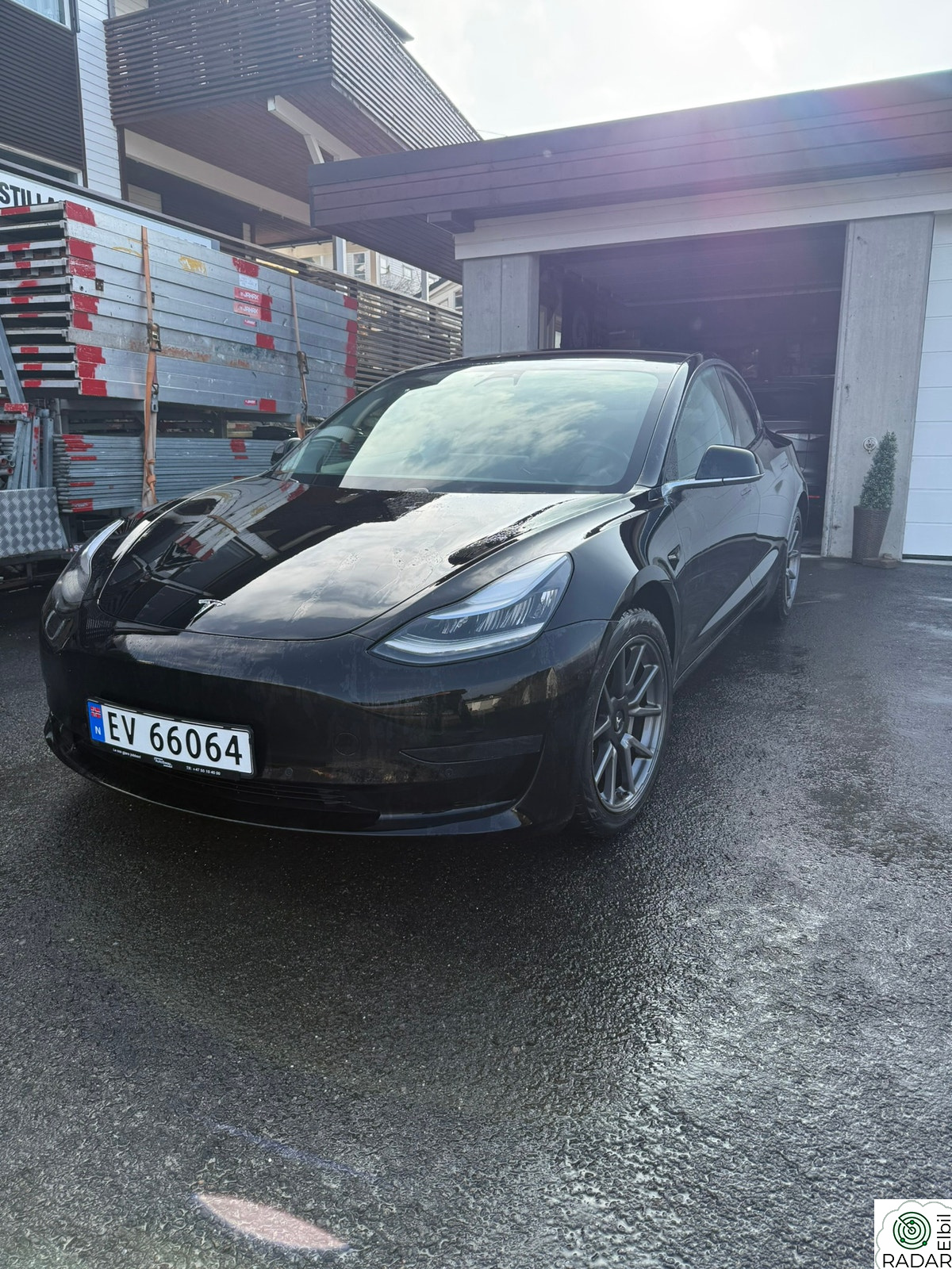 TESLA Model 3 Long Range AWD