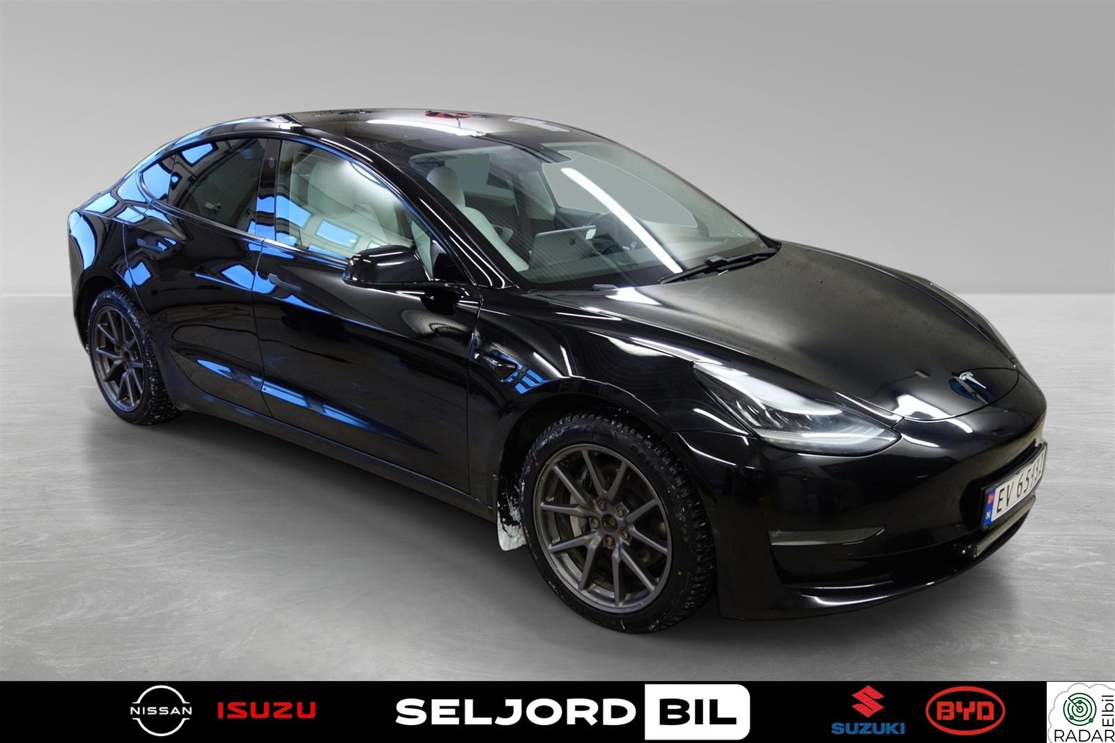 TESLA Model 3 Long Range AWD