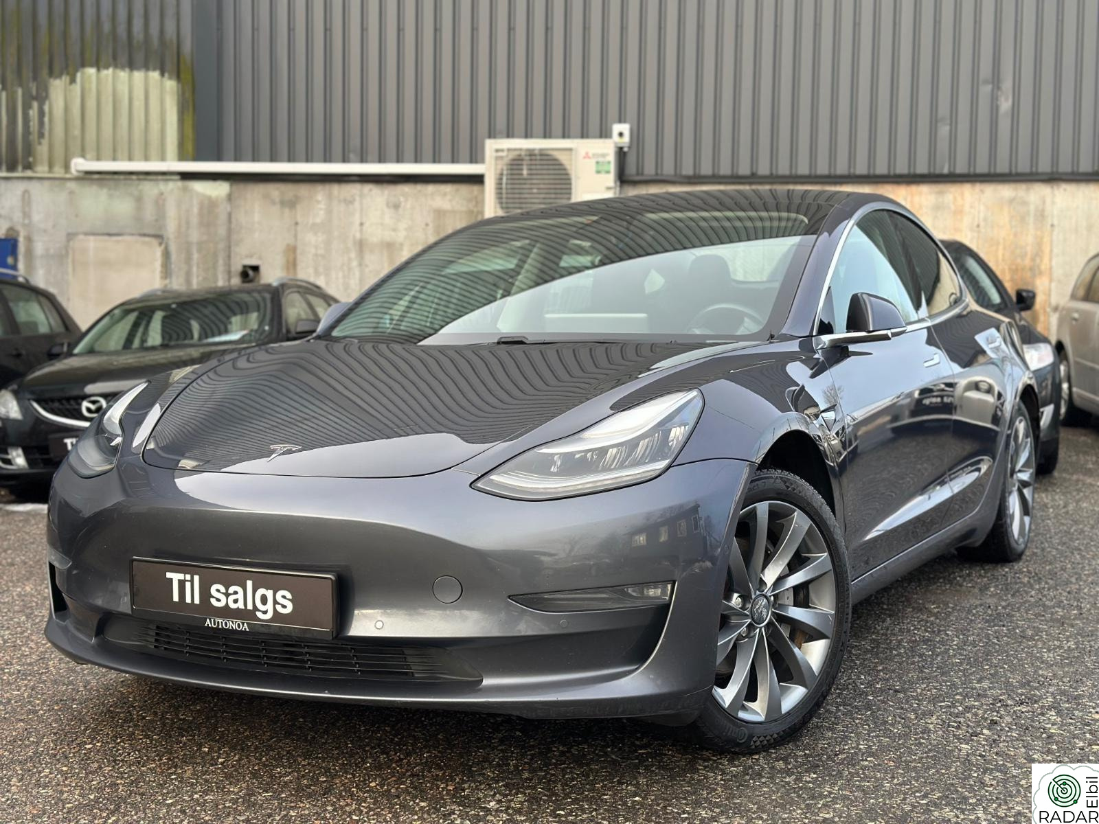 TESLA Model 3 Long Range/Skinn/AP/4x4/560km/Panorama/Navigasjon +++