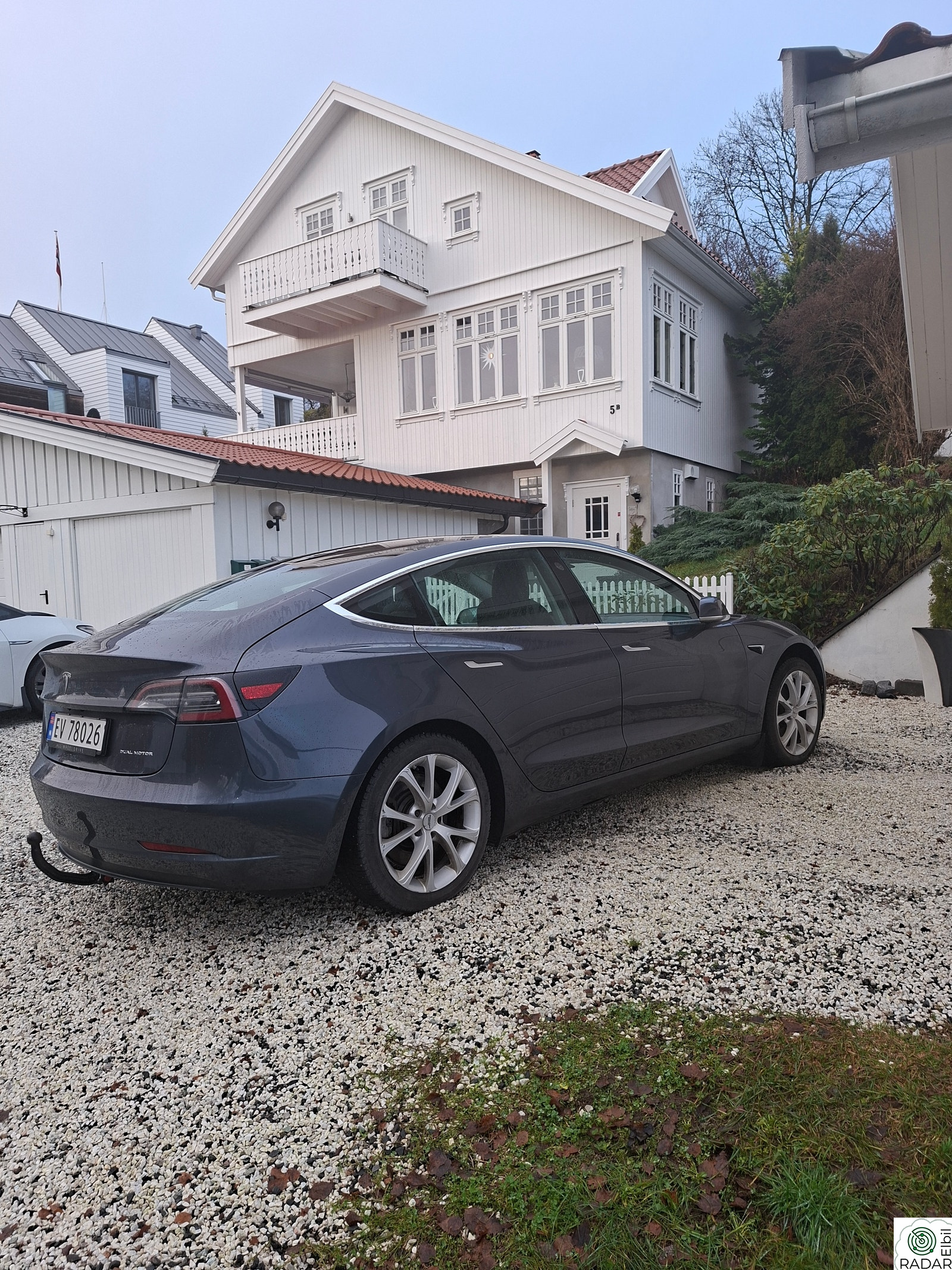 TESLA Model 3 Long Range AWD