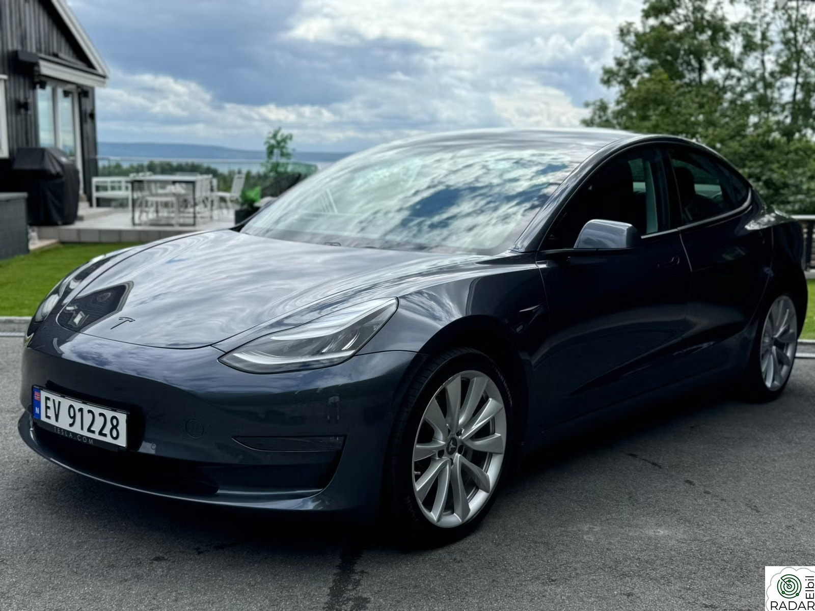 TESLA Model 3 MODEL 3 AWD/B.PERFORMANCE/KROK/S+V/AP/SKINN/HIFI/++