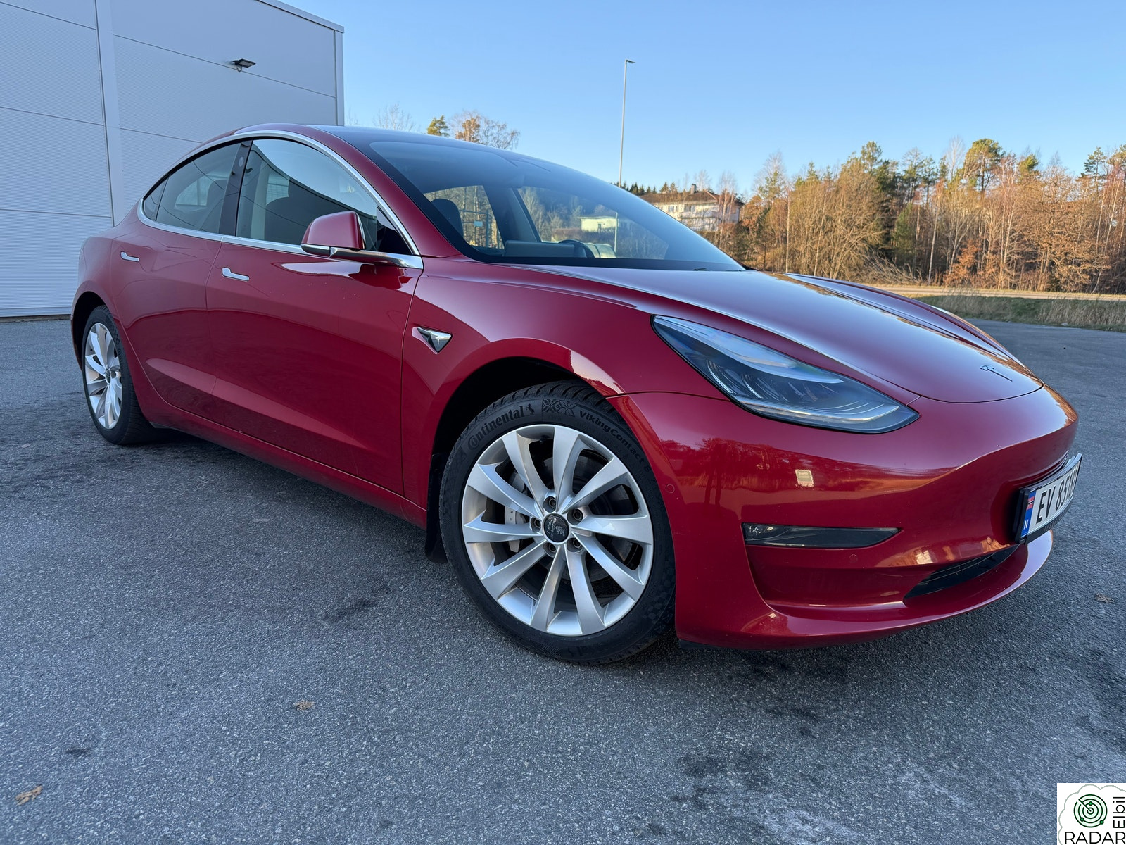 TESLA Model 3 Long Range AWD, Hengerfeste, EU godkjent til 03.09.2027