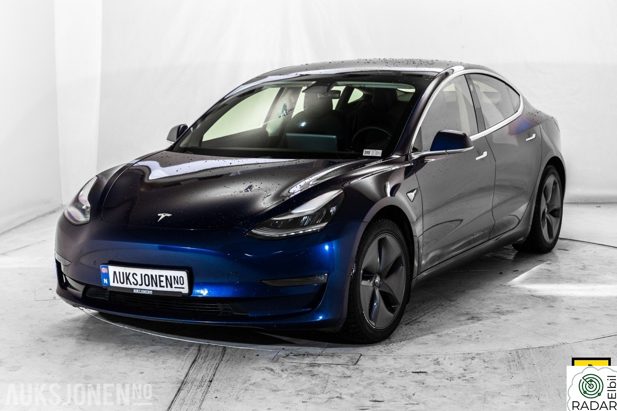 TESLA Model 3 LRDM AWD HENGERFESTE PANORAMA PREMIUM LYD & INTERIØR