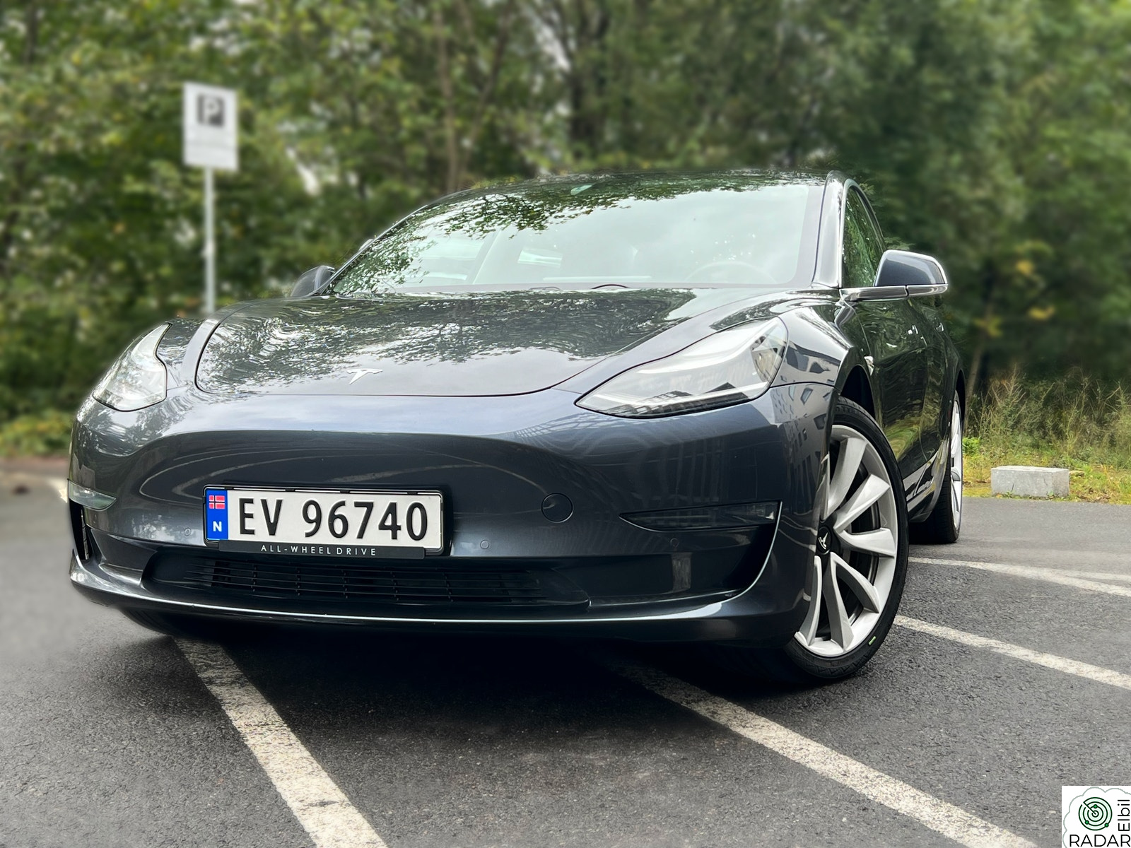 TESLA Model 3 Tesla Model 3 LR AWD – KROK / SKINN / PÅKOSTET SERVICE