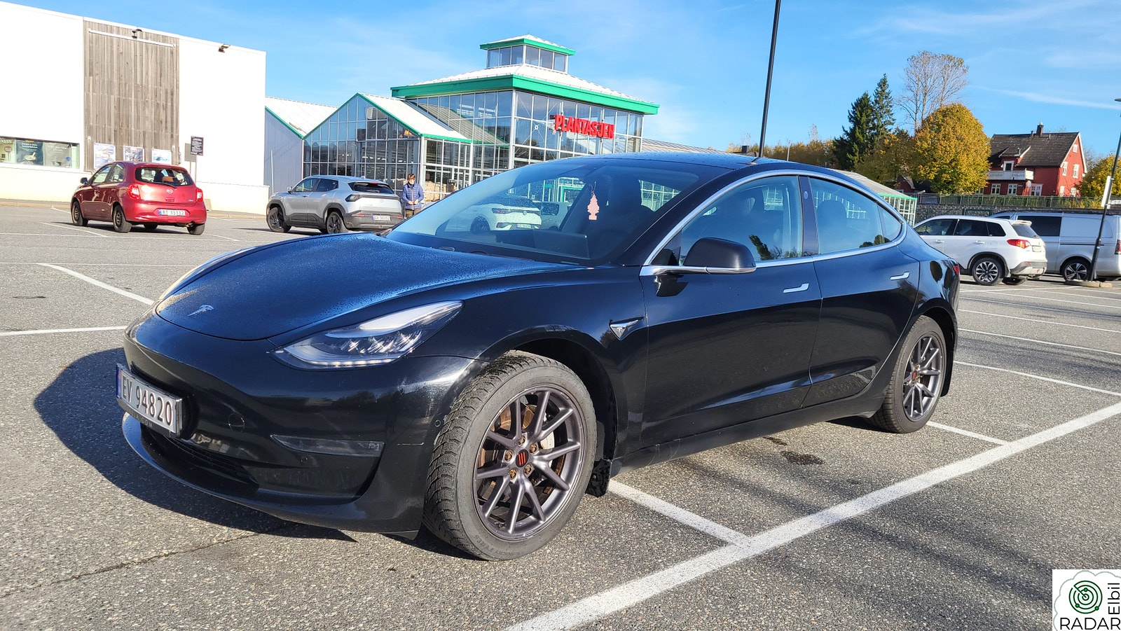 TESLA Model 3 Long Range AWD