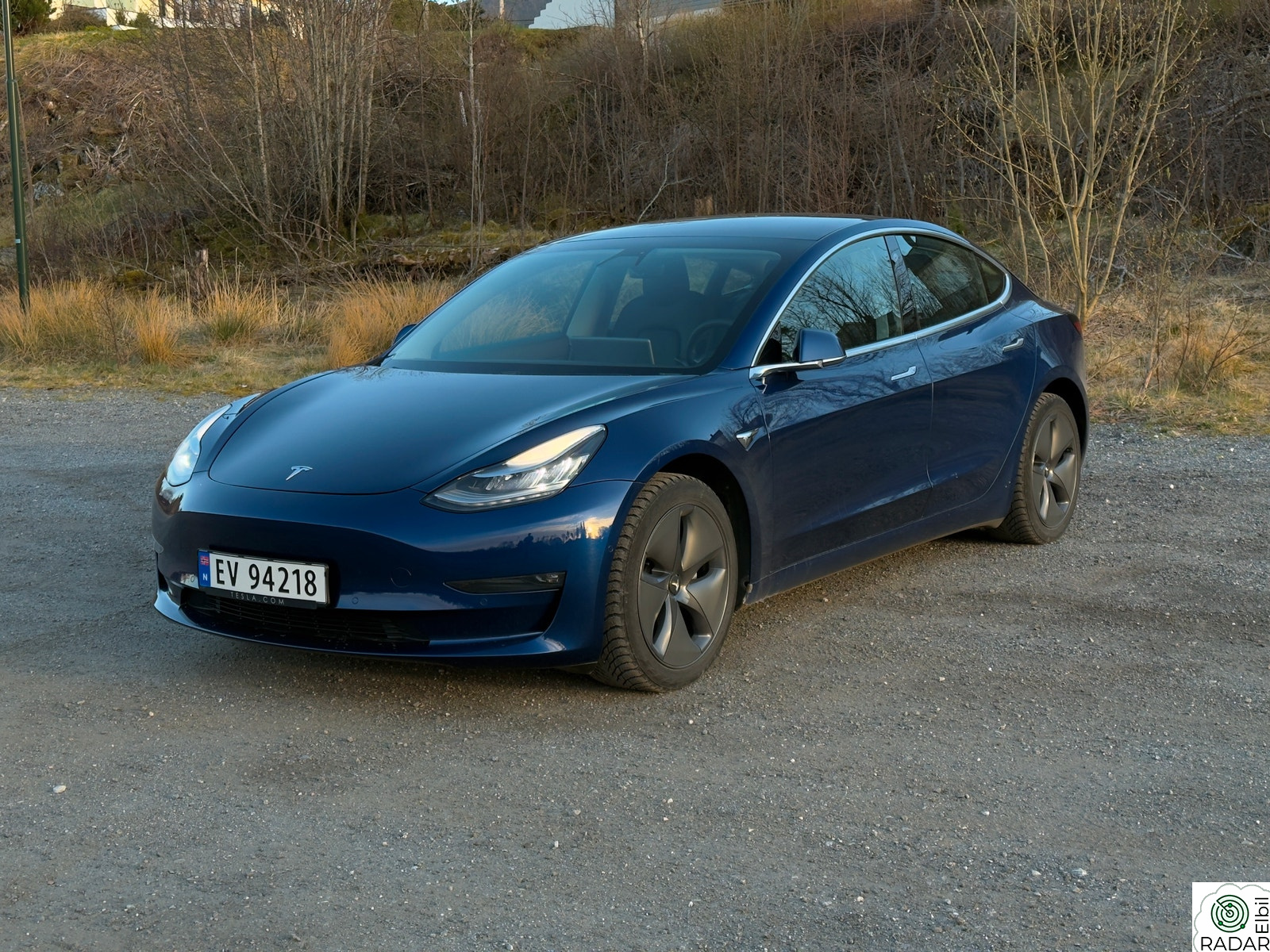 TESLA Model 3 LongRange/AWD/Krok/S+V-hjul/2 eiere/Rekkevidde 560km