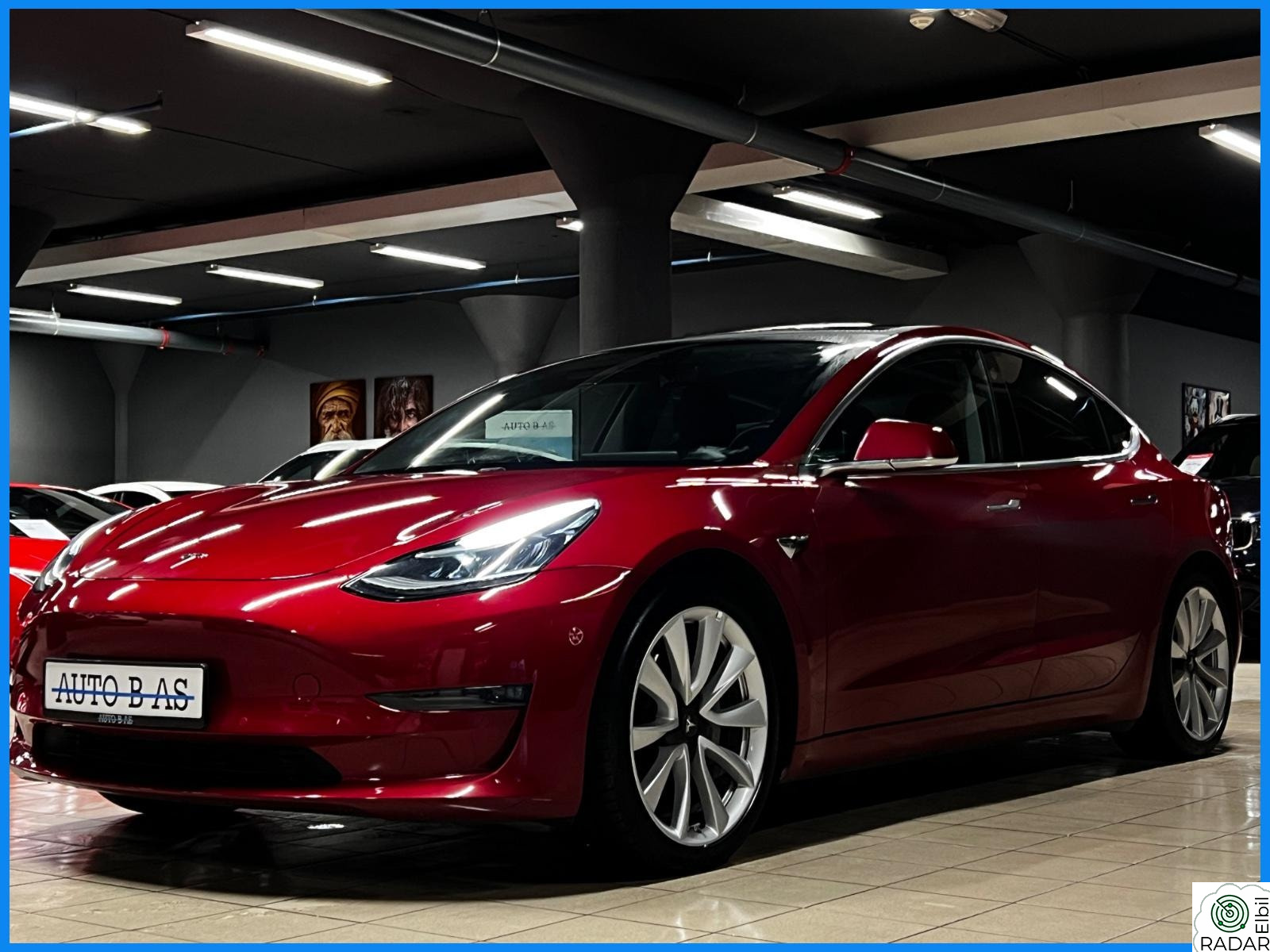 TESLA Model 3 Long Range / 4x4 / Premium / H.feste / LavKM