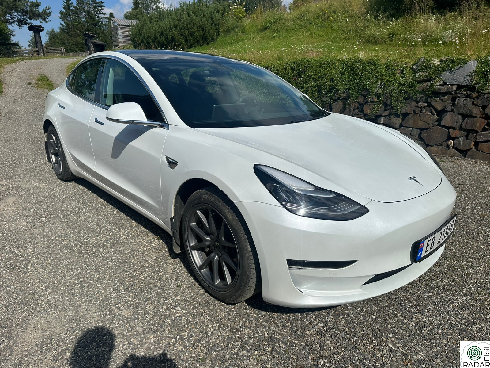 TESLA Model 3 GRATIS PCON/PREMIUM/LR AWD/NY EU/ACC BOOST/KROK
