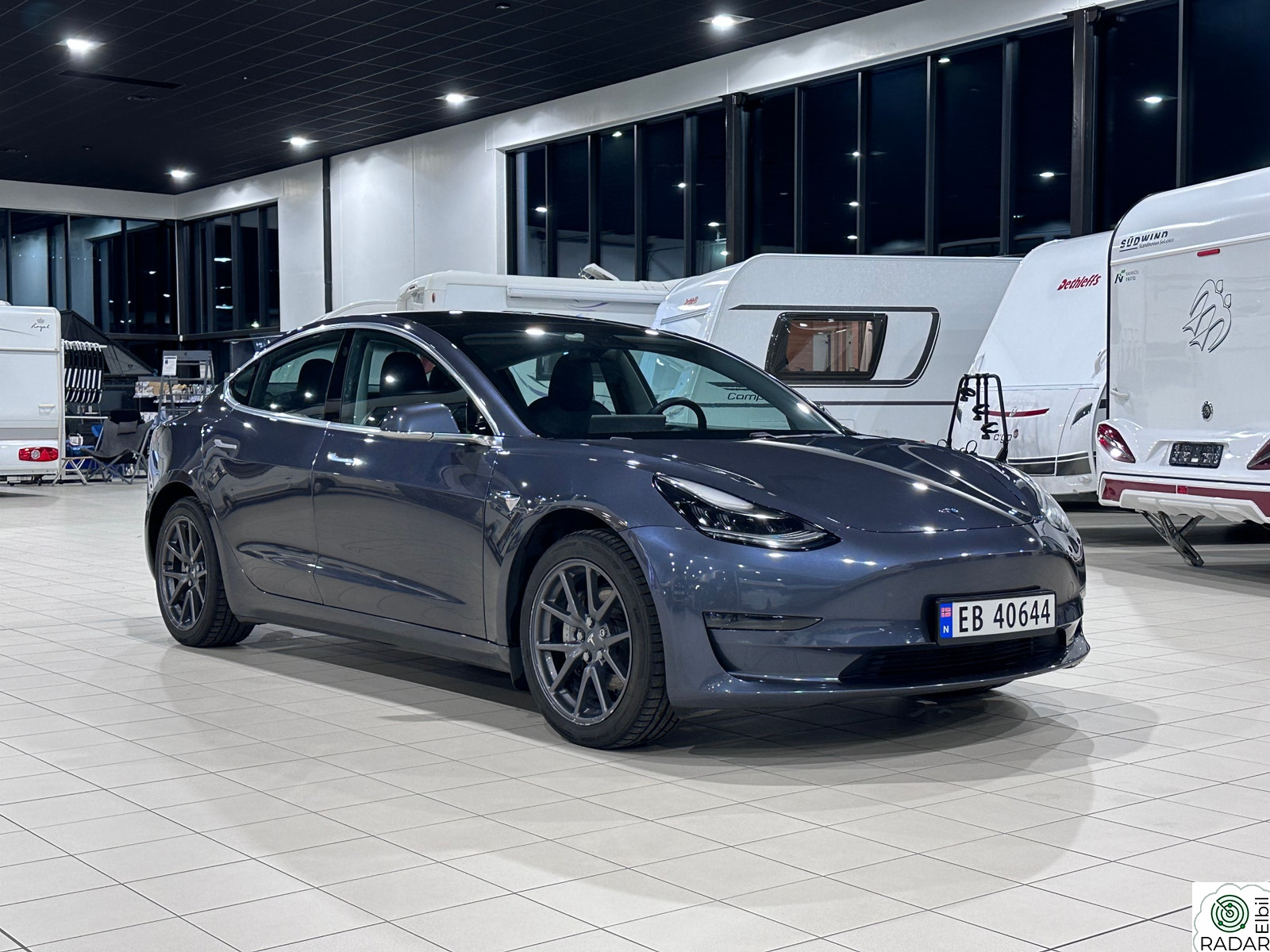 TESLA Model 3 Long Range AWD