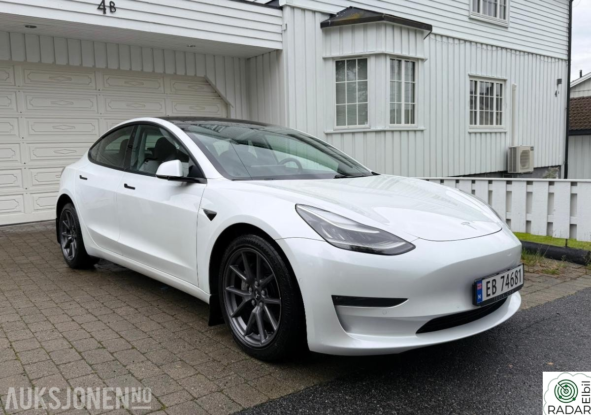 TESLA Model 3 Long Range AWD hengerfeste varmepumpe nybilgaranti
