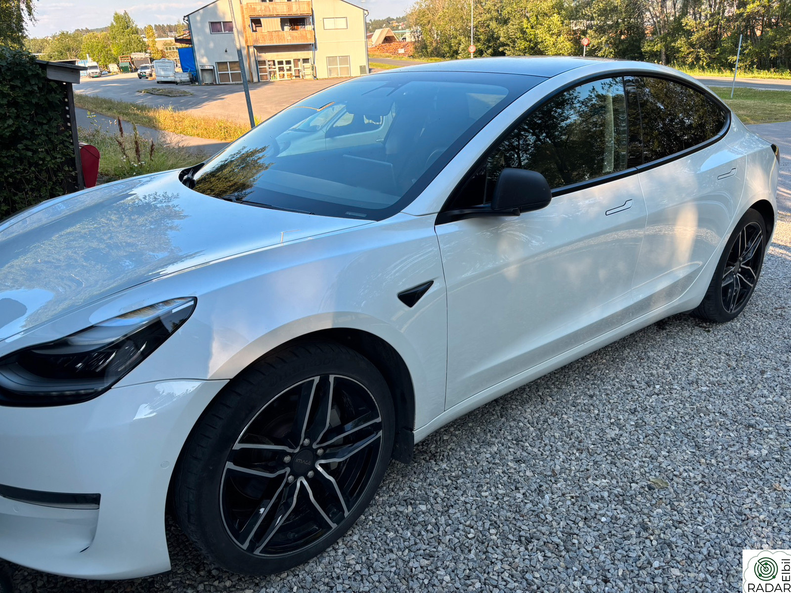 TESLA Model 3 Long Range AWD