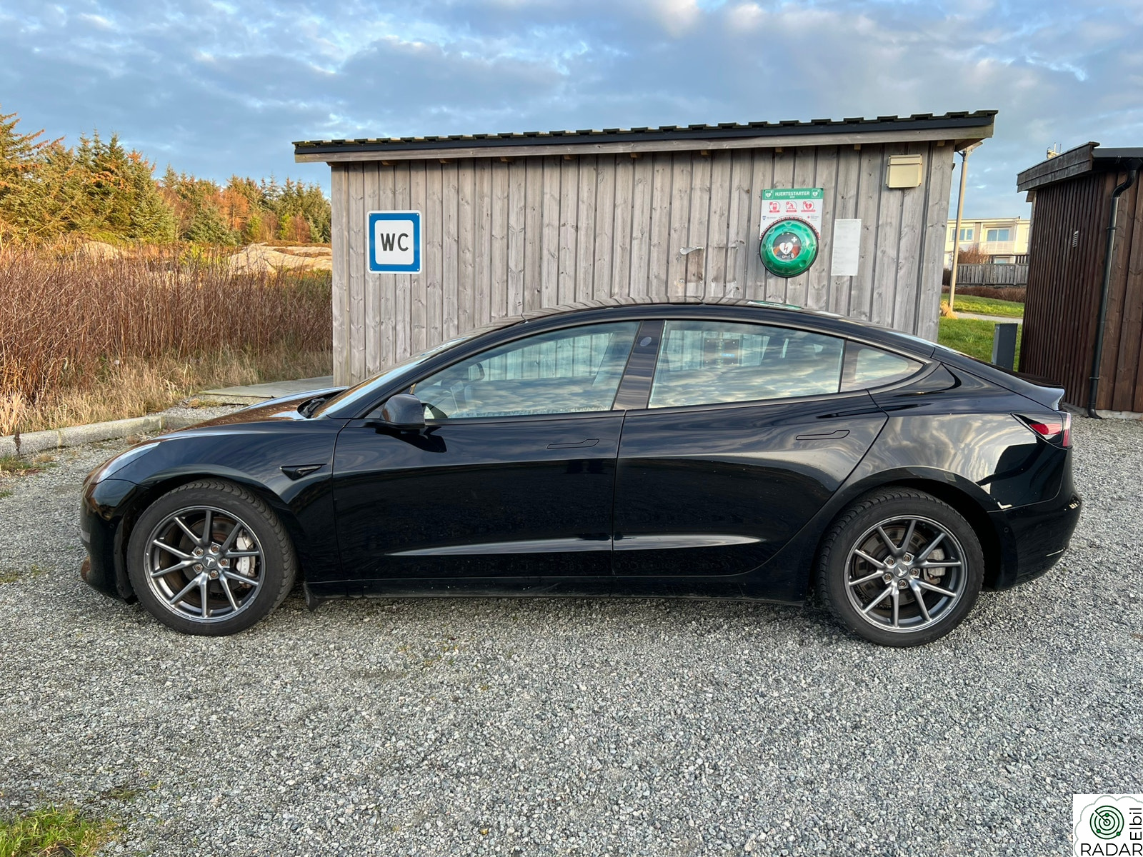 TESLA Model 3 Long Range AWD