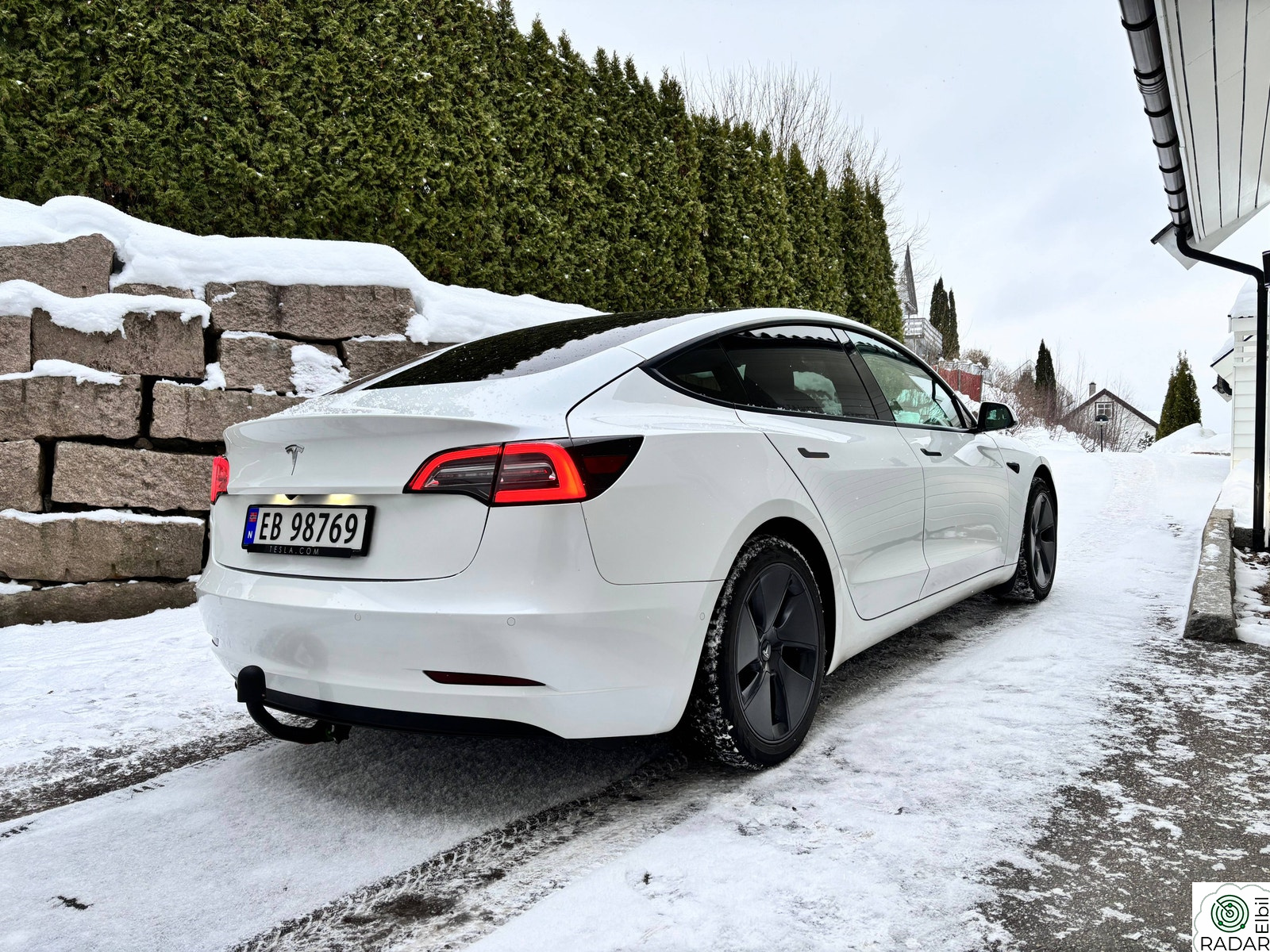 TESLA Model 3 Long range(580km)/MCU2/v.pumpe/AWD/Takstativ