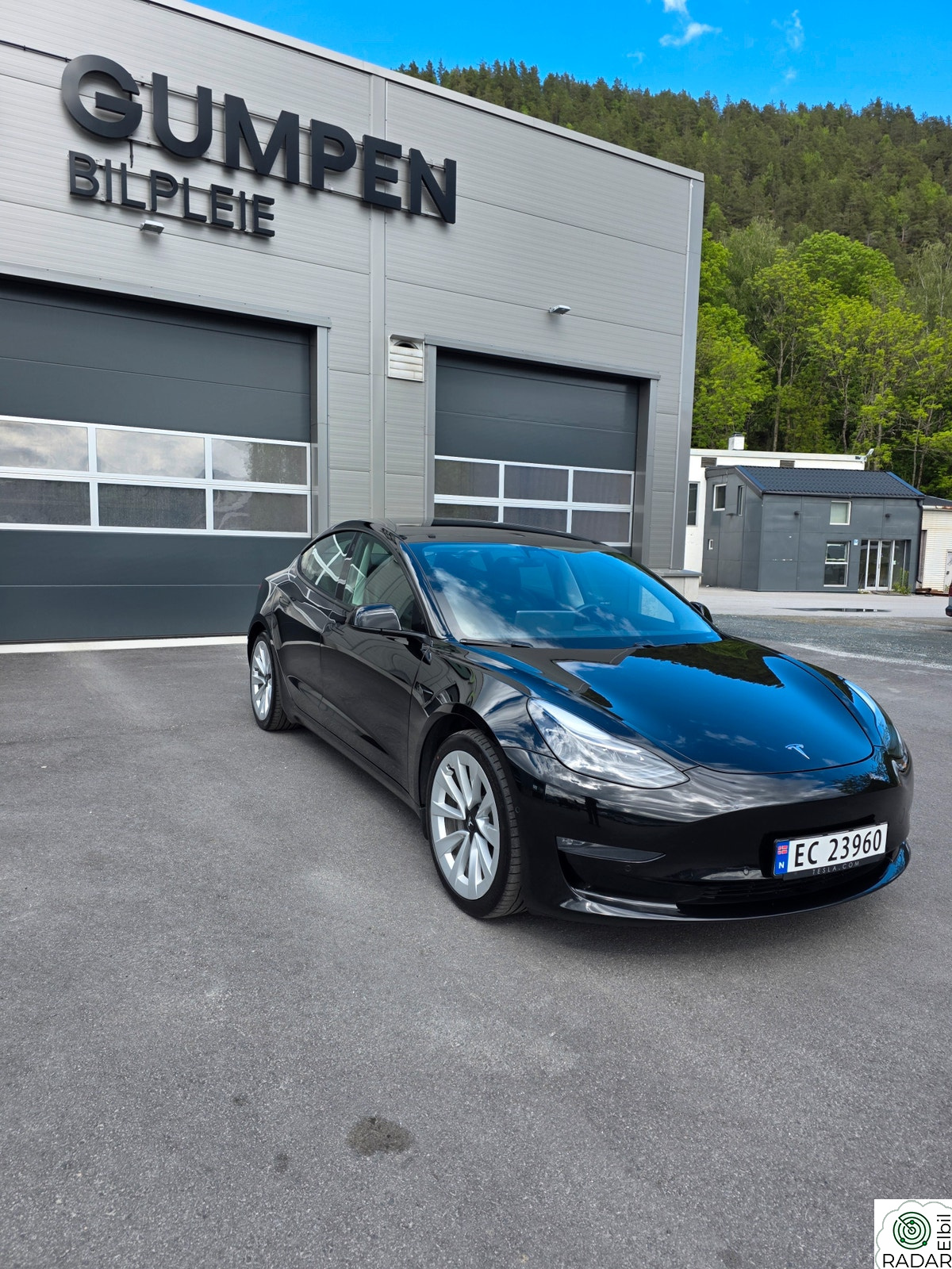 TESLA Model 3 LongRange/AWD/AP/V.Pumpe/Krok/PremLyd/Ny BilGaranti