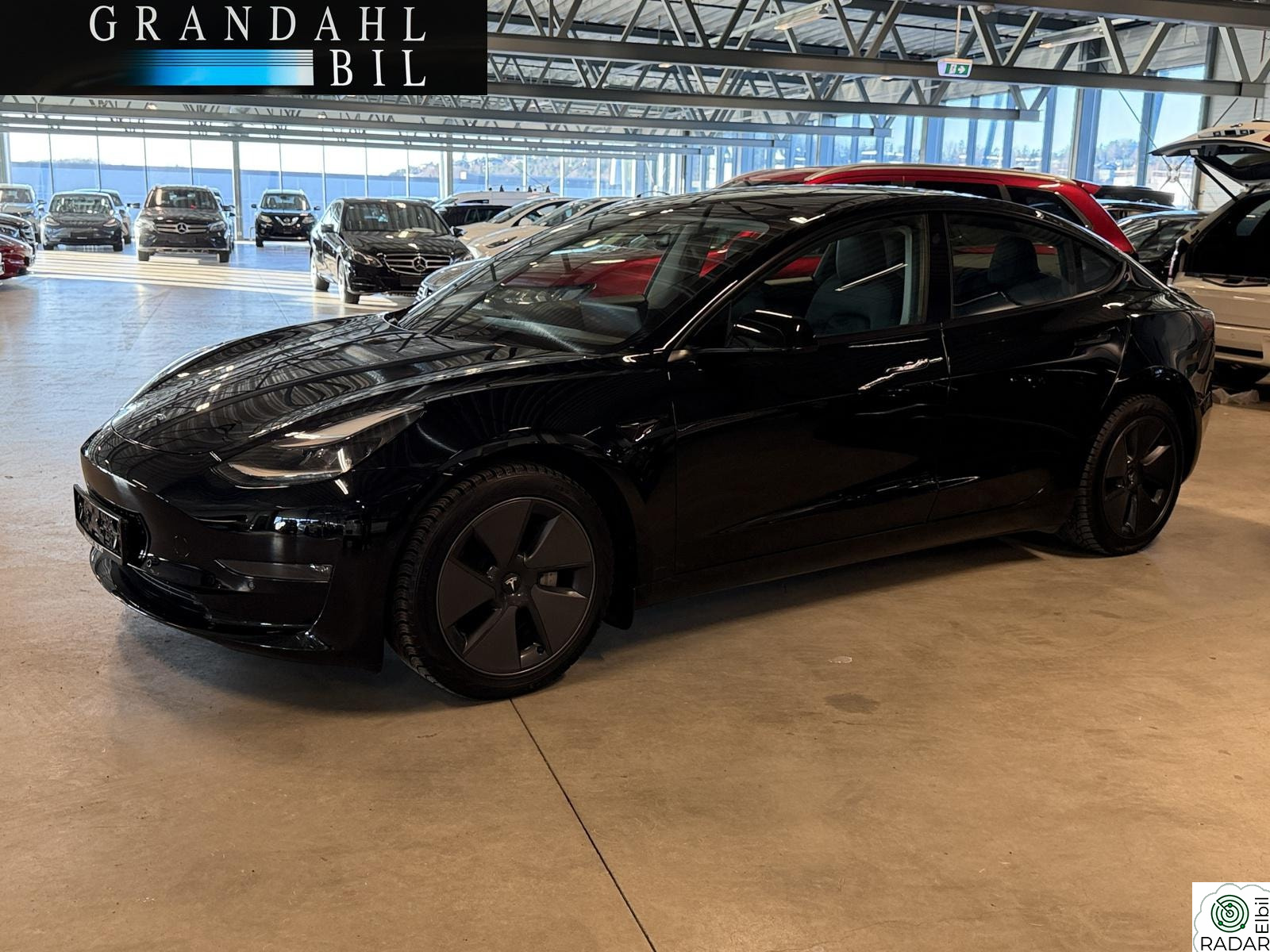 TESLA Model 3 LR - 4WD - Varmepumpe - Tar innbytte