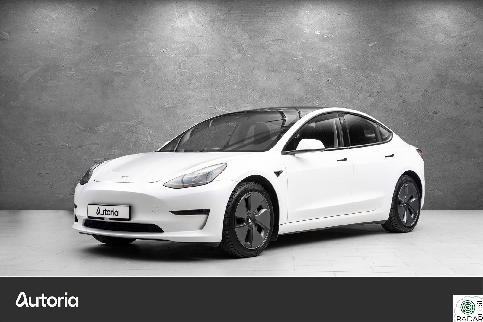 TESLA Model 3 4,99%rente/Long Range/AWD/skinn/glasstak++