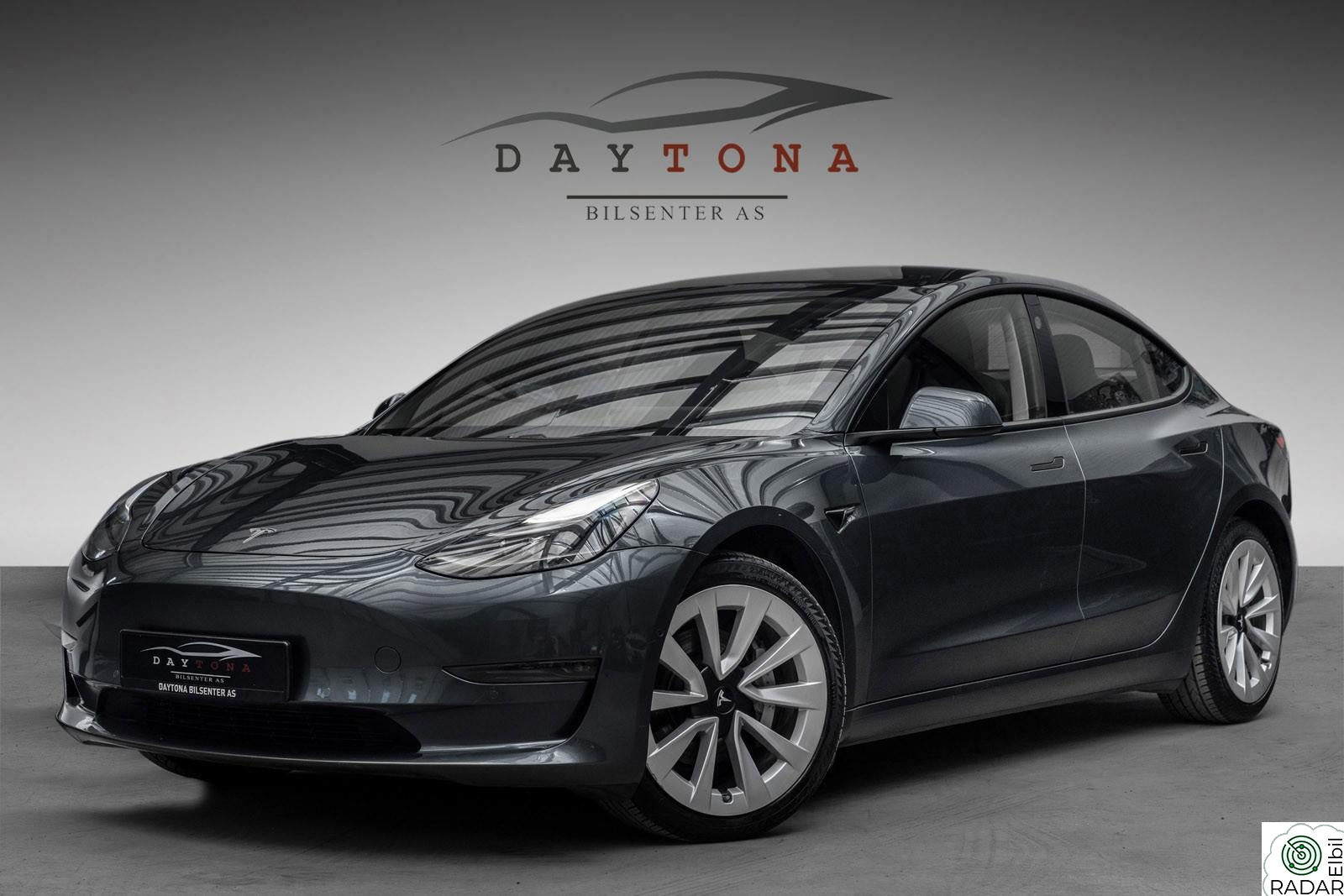 TESLA Model 3 Long Range AWD 614KM/ Autopilot/ Varmepumpe/ H.Feste