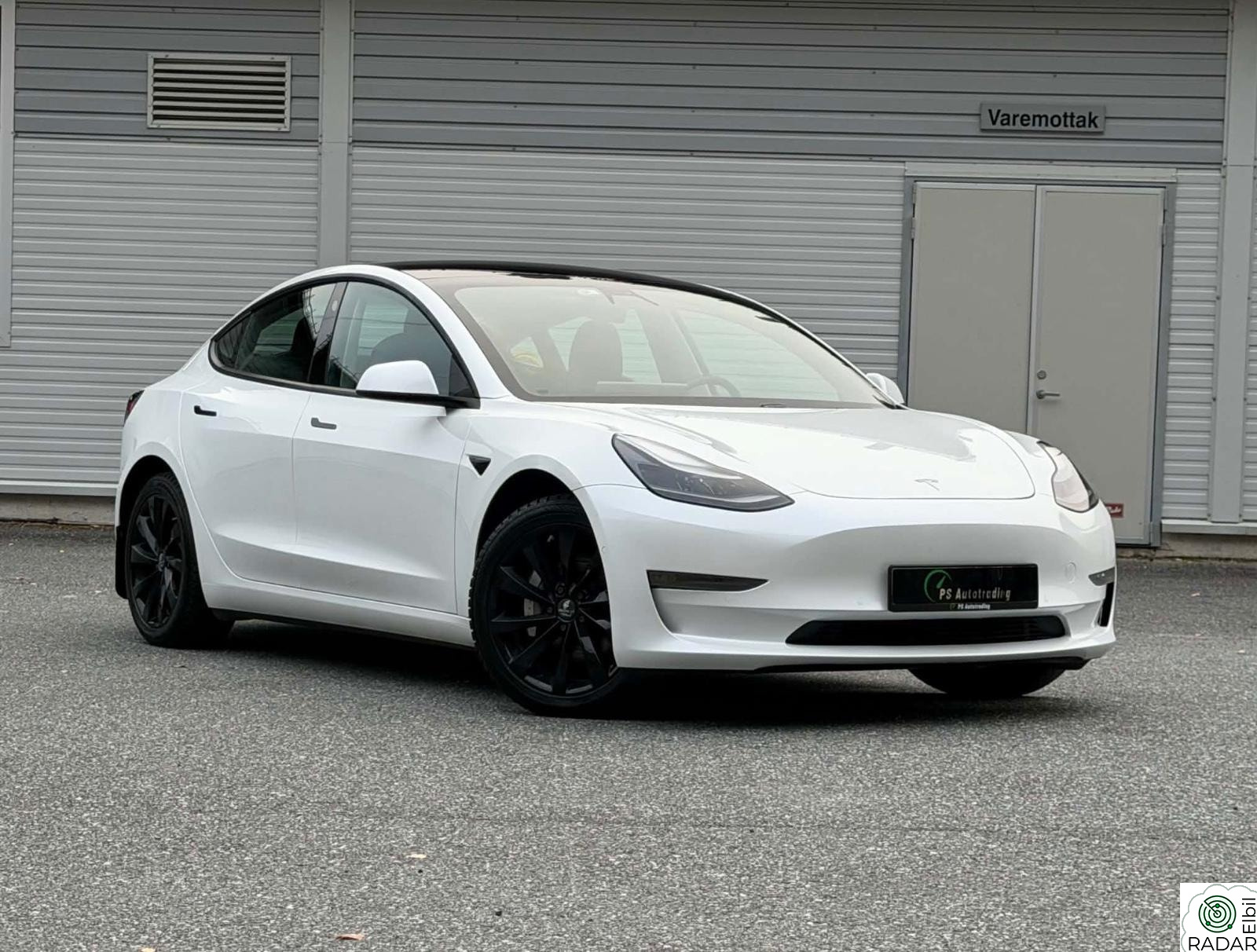 TESLA Model 3 LR AWD 614KM WLTP | ACC | RATTVARME | VARMEPUMPE+++
