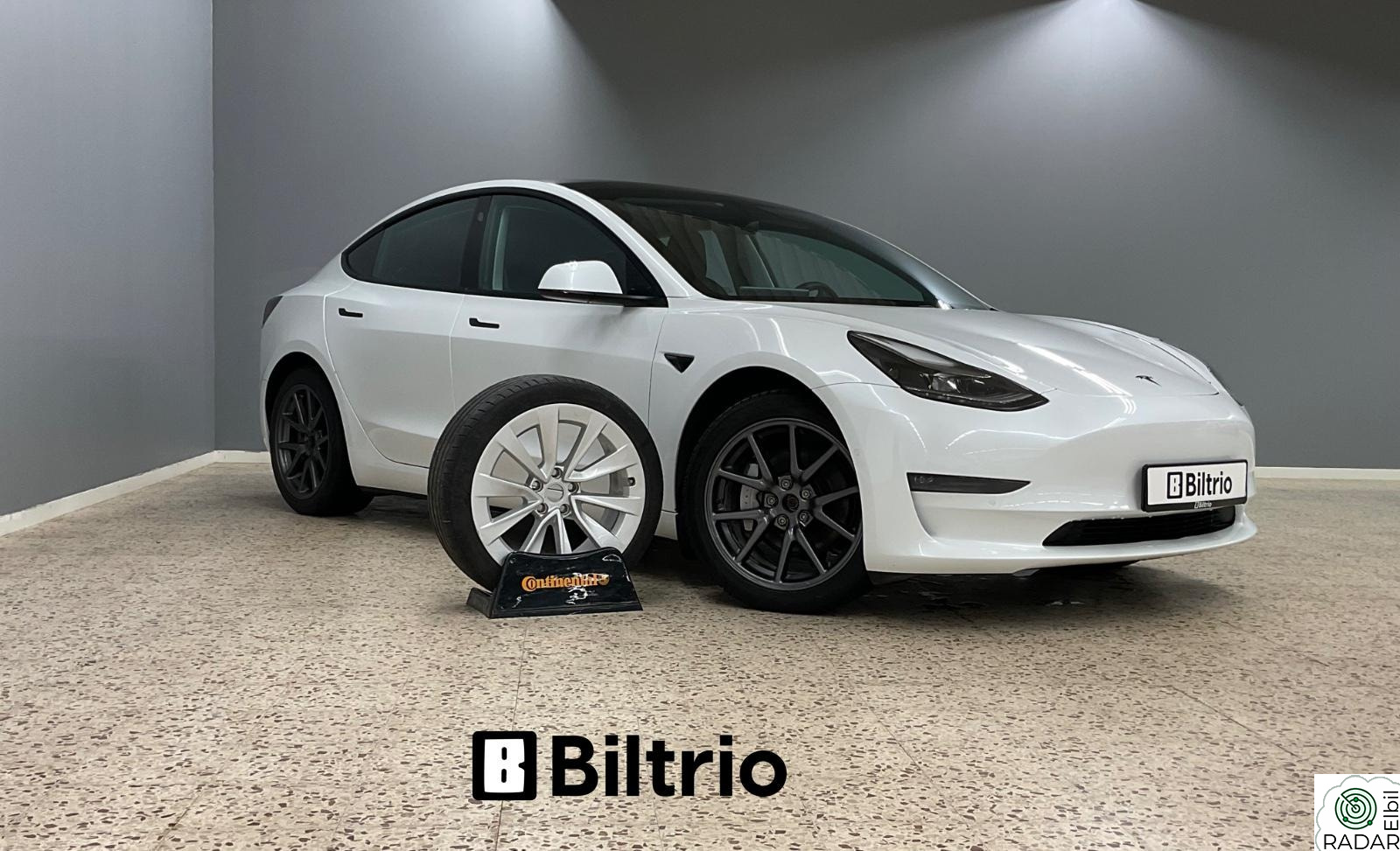 TESLA Model 3 LongRange/AWD/Facelift/Pano/R.Kamera