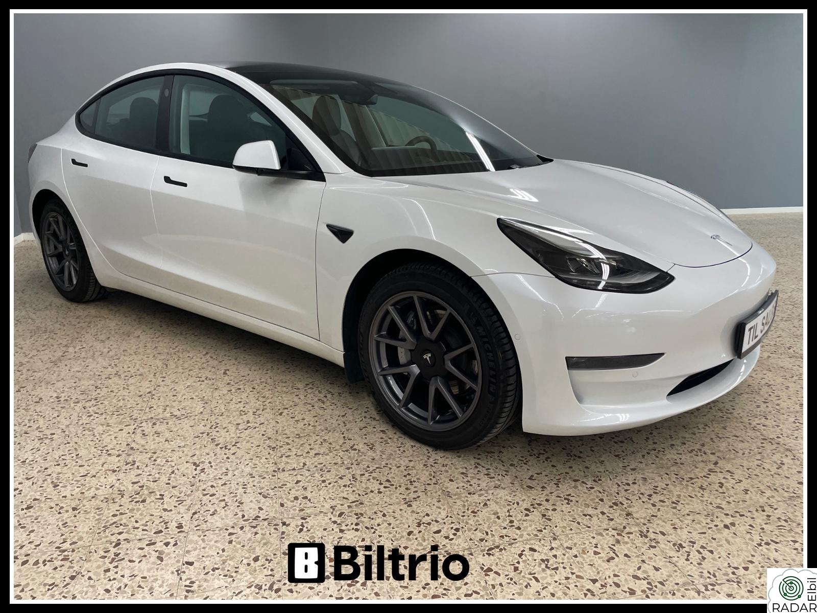 TESLA Model 3 Long Range AWD/AP/Premium/Pano/El-bakluke/V.pumpe