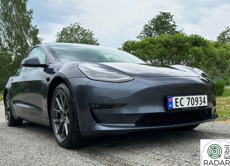 TESLA Model 3 Long Range AWD