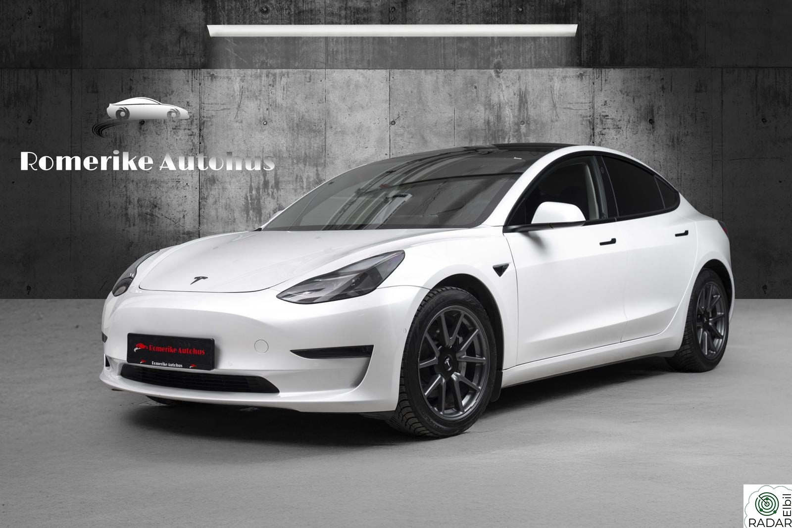 TESLA Model 3 LongRange AWD 614KM // Rattvarme, FSD, Summon, Varmep++