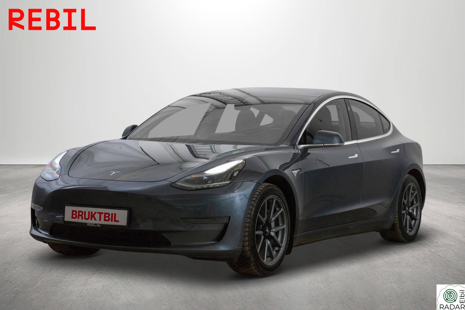 TESLA Model 3 LongRange/AP/PremiumLyd/MCU2/Pano/Skinn/AWD