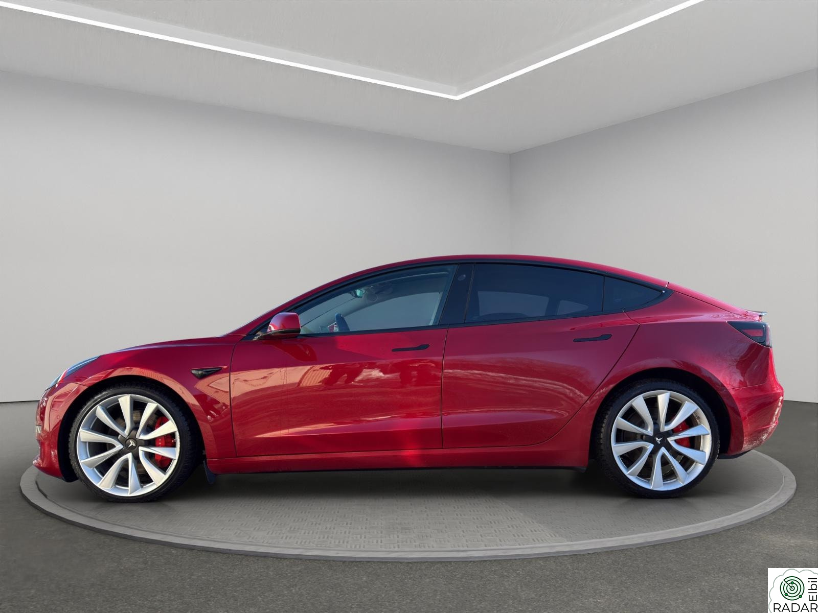 TESLA Model 3 LR Performance AWD / FSD / Påkostet / Garanti