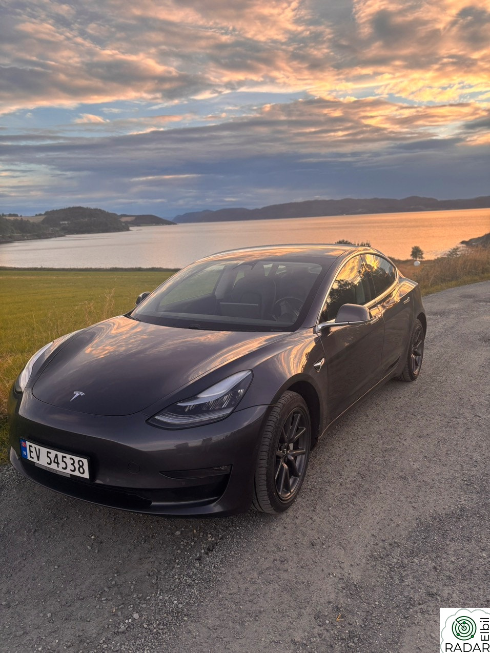 TESLA Model 3 Long Range AWD