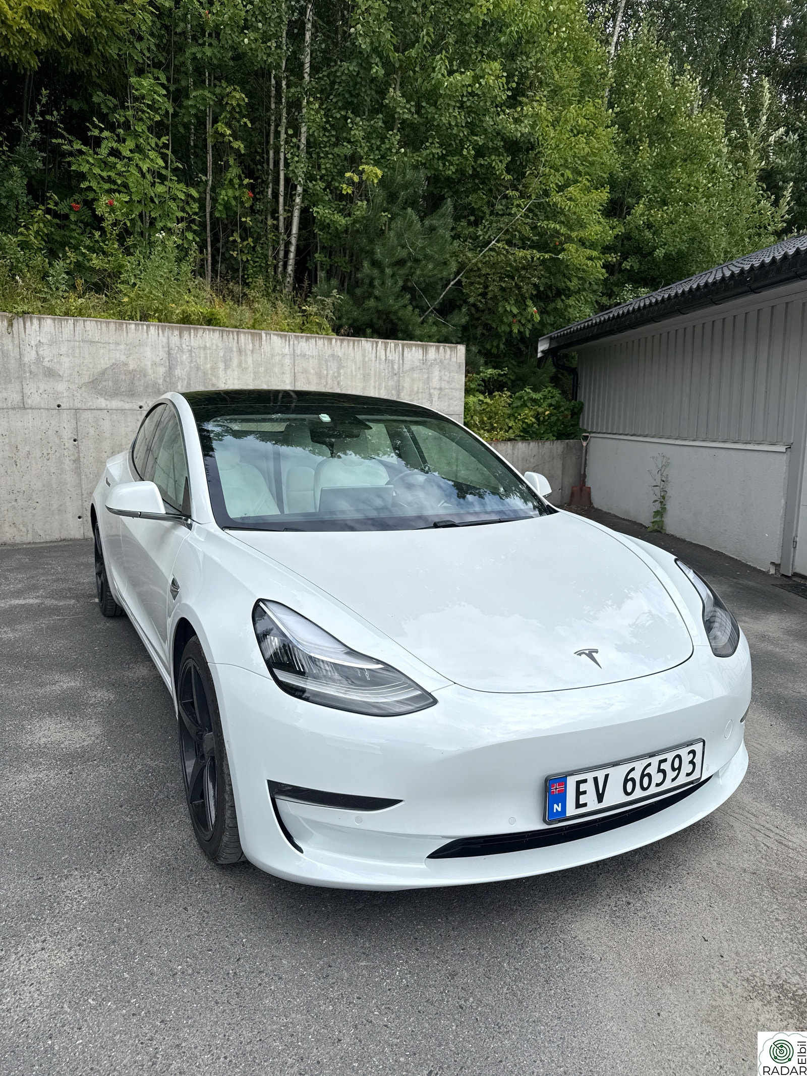TESLA Model 3 Performance AWD