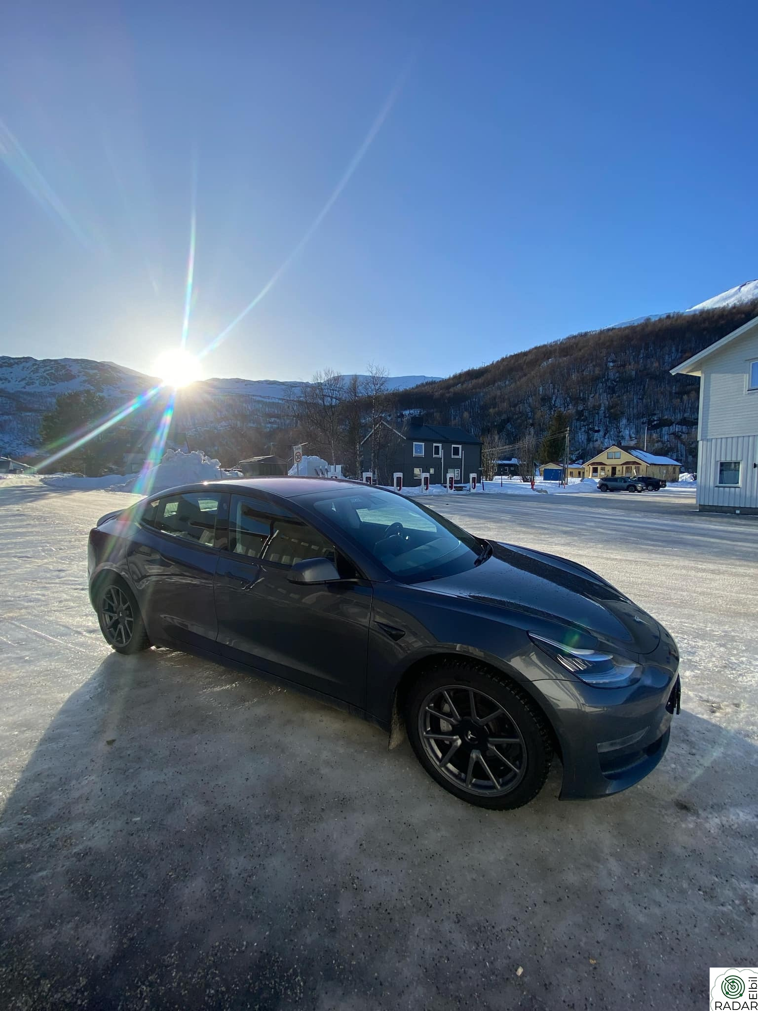 TESLA Model 3 Long Range AWD