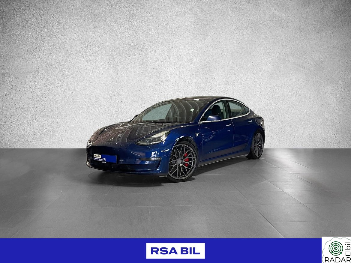 TESLA Model 3 Performance, 4x4, 530km rekkevidde, Garanti!