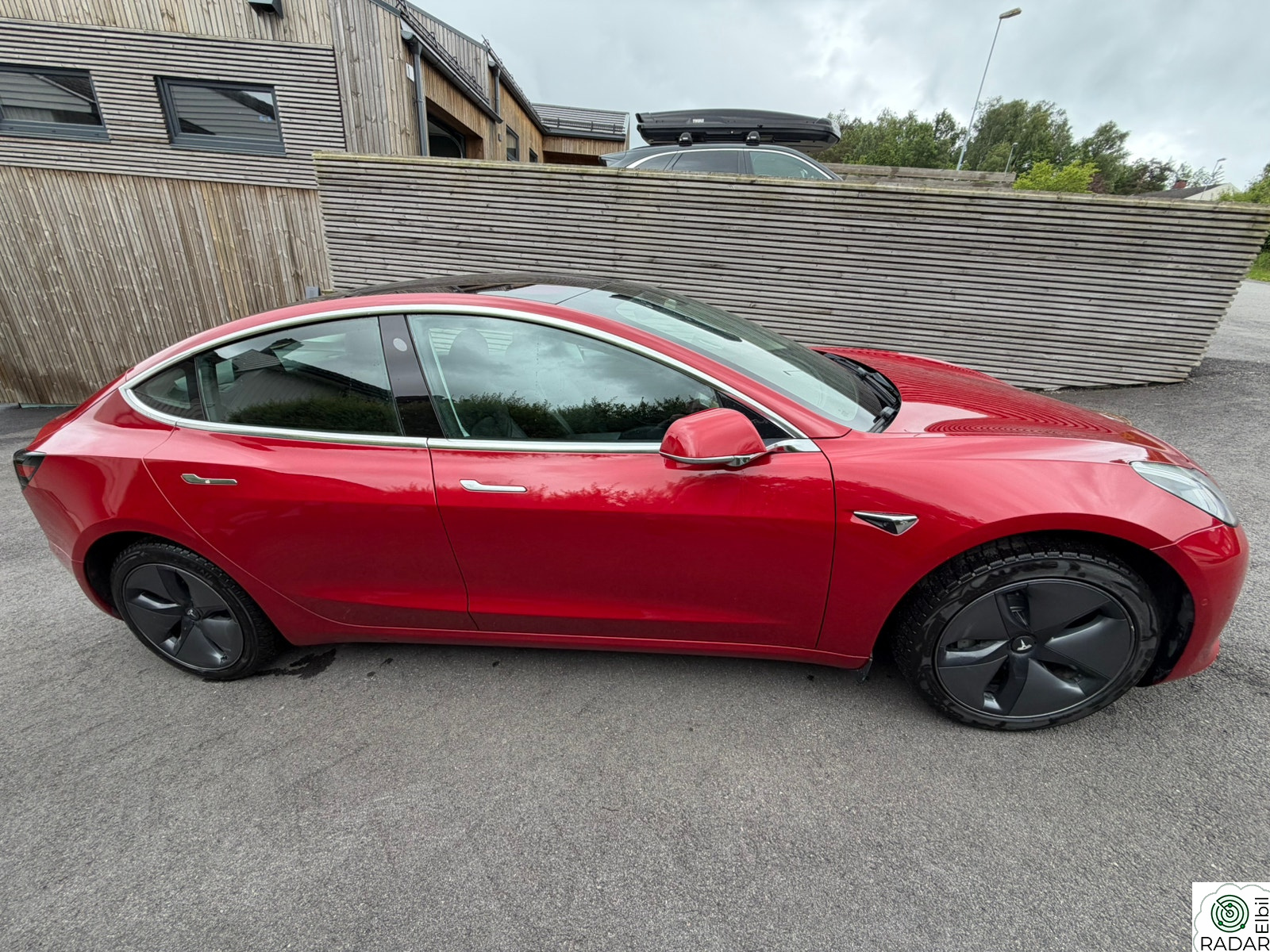 TESLA Model 3 Long Range AWD