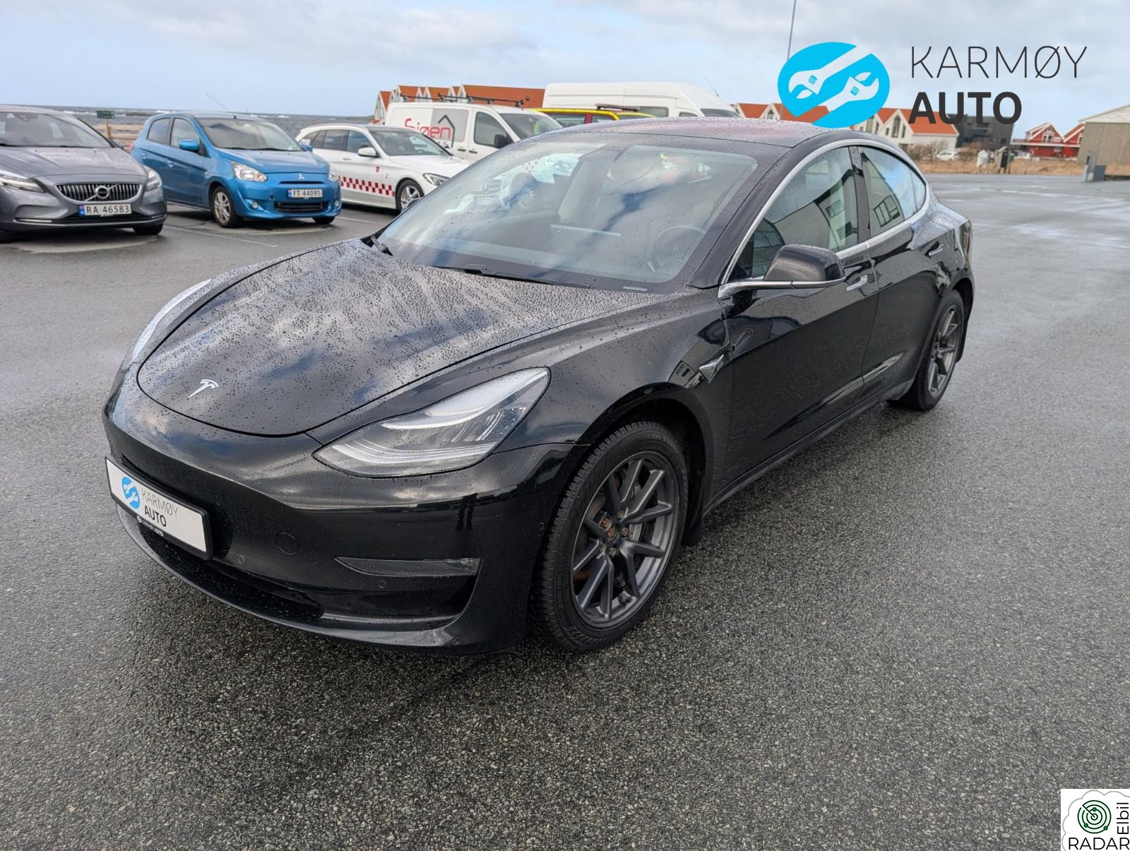 TESLA Model 3 Long Range AWD | AP 2.5 | Premium sound | Homelink