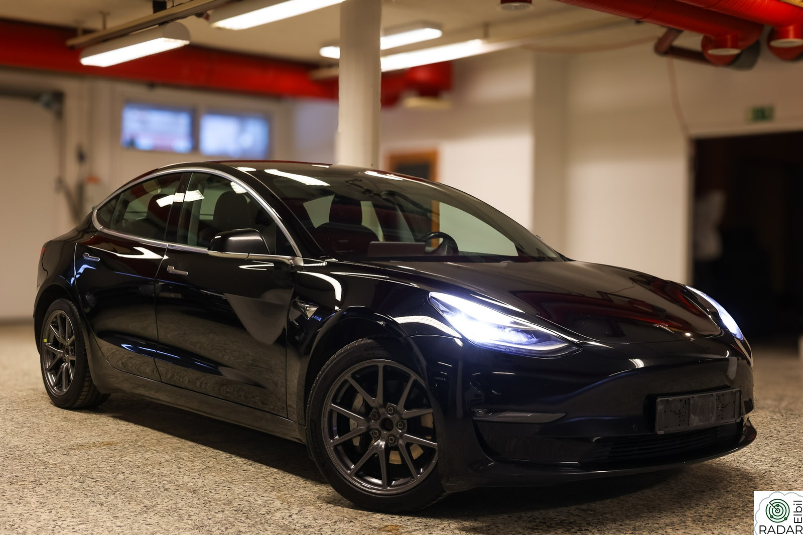 TESLA Model 3 Long Range - 560KM WLTP - 4x4 - EU 2027