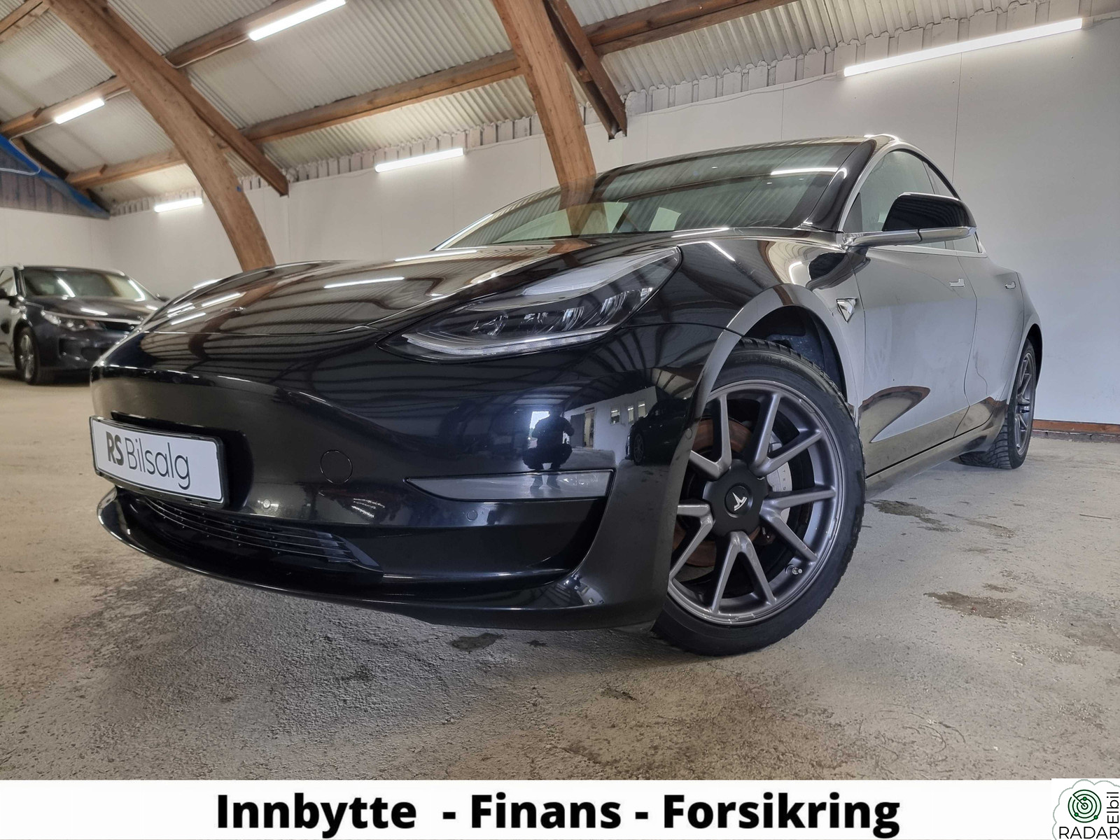 TESLA Model 3 LONG RANGE - LAV KM - AWD - PREMIUM - VELHOLDT