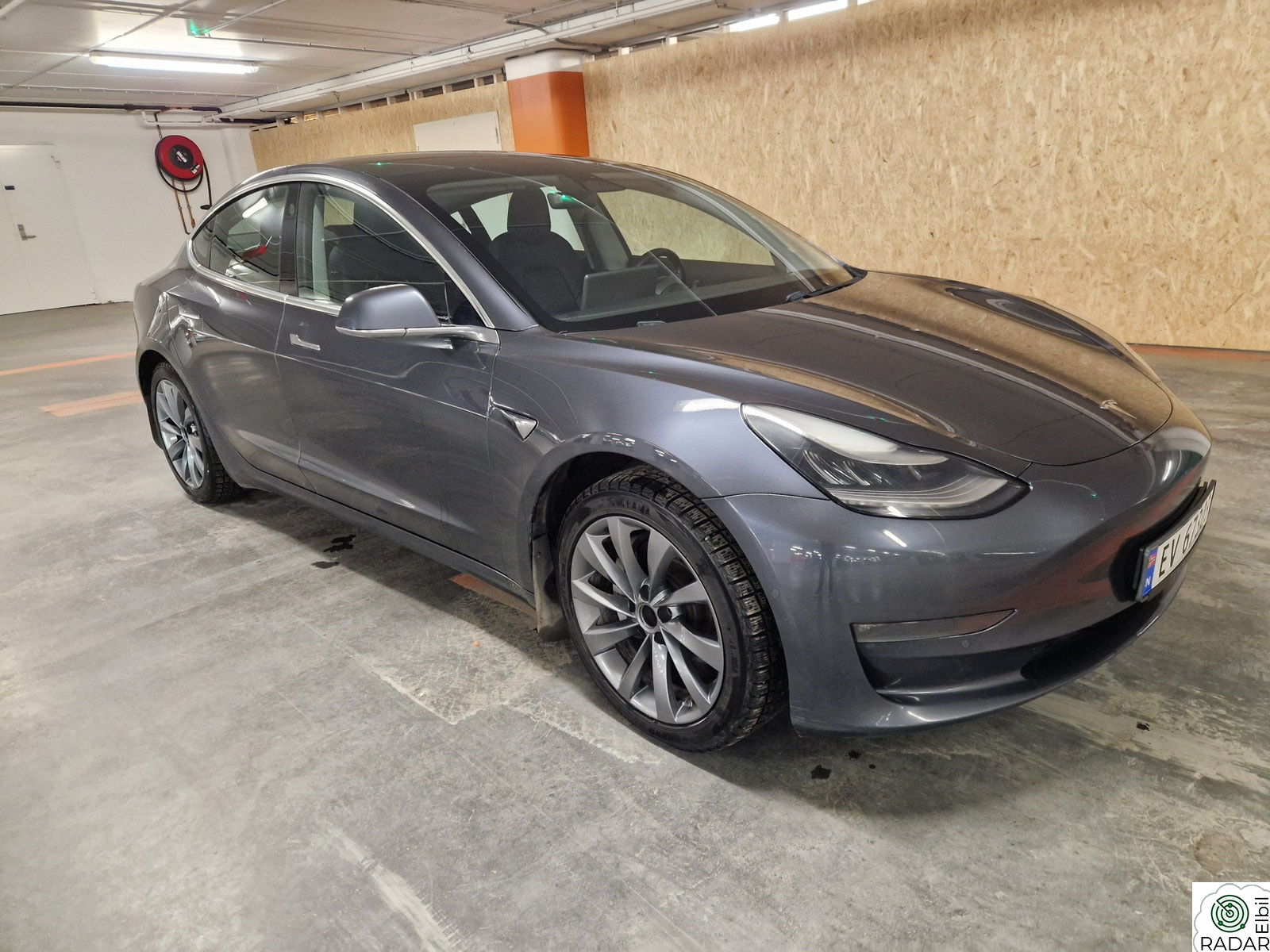 TESLA Model 3 Long Range AWD