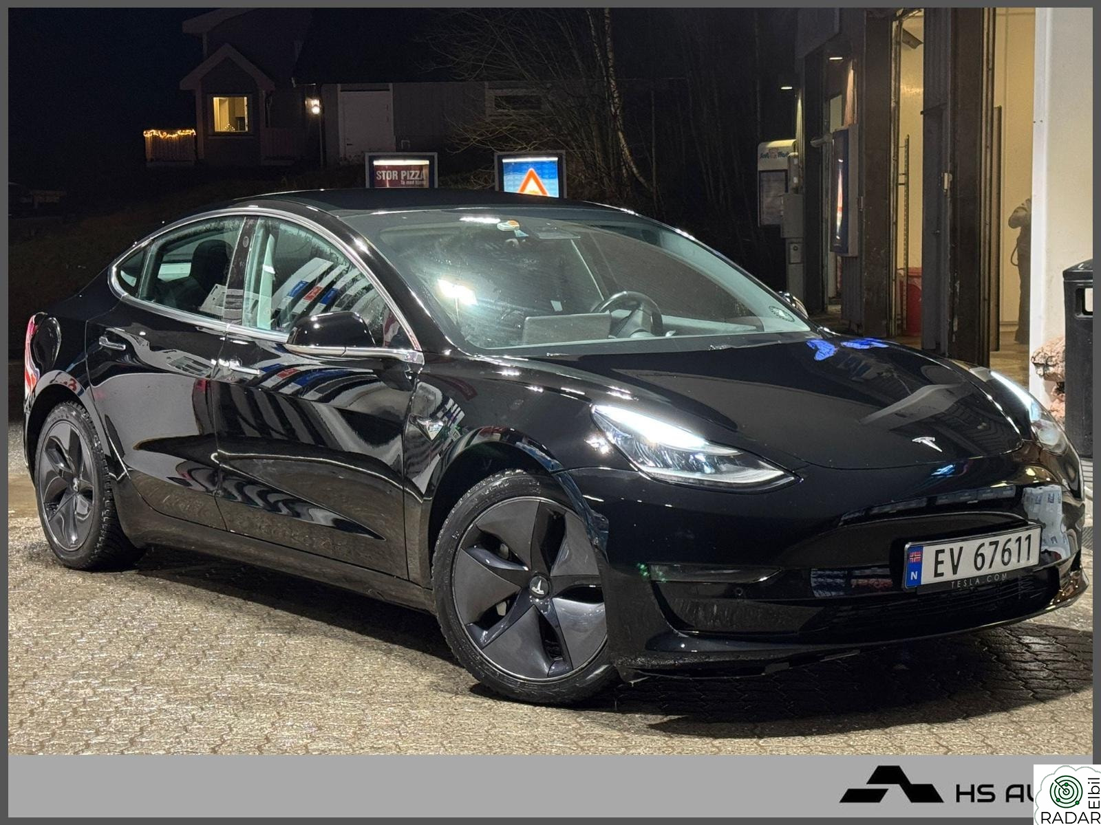 TESLA Model 3 462 HK/4X4/LONG RANGE/VINTER PAKKE/SKINN/360KAM/VELHOLT
