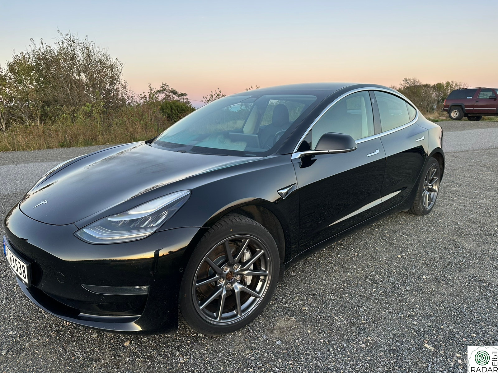 TESLA Model 3 Long Range AWD