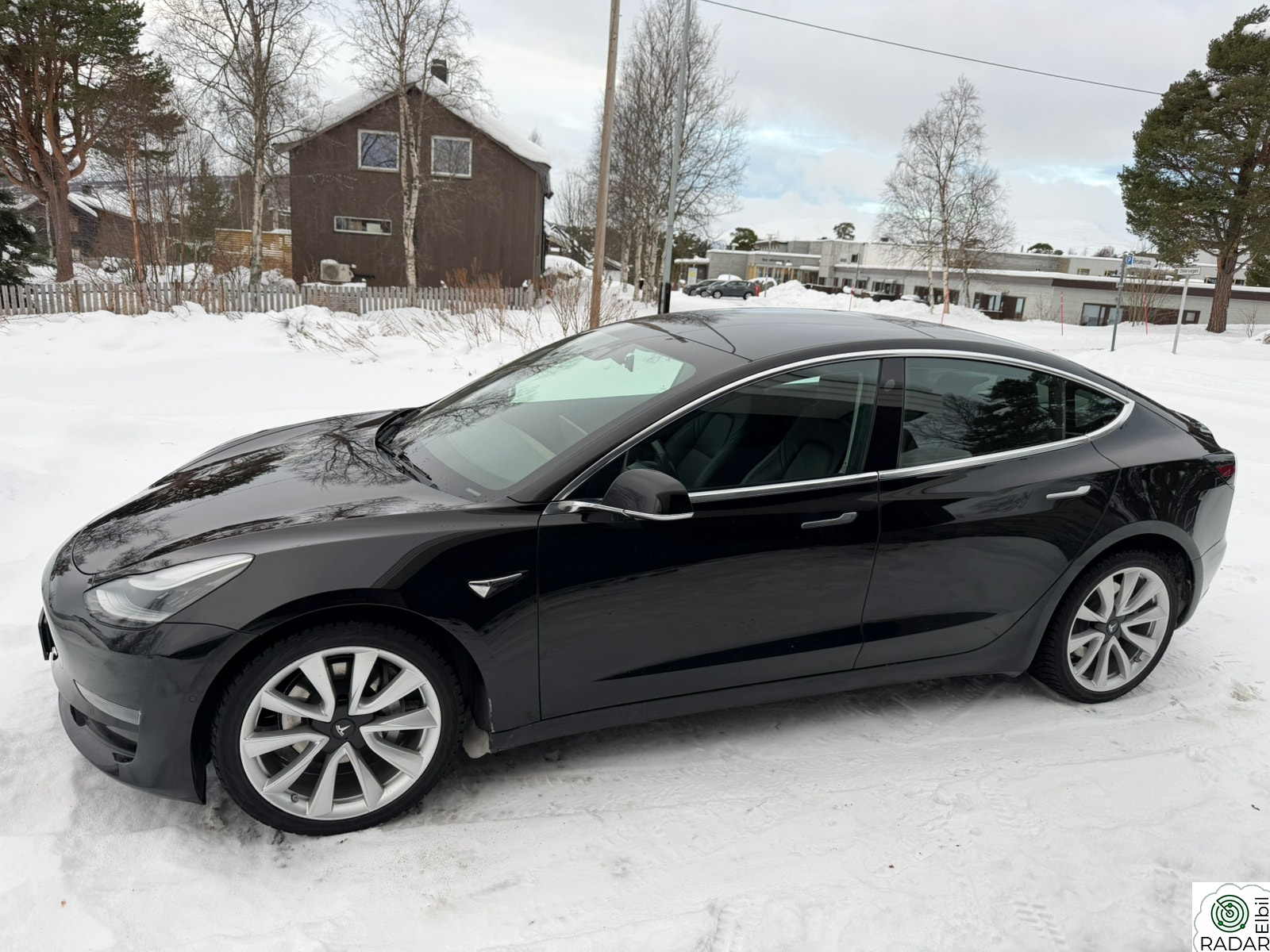 TESLA Model 3 Long Range AWD