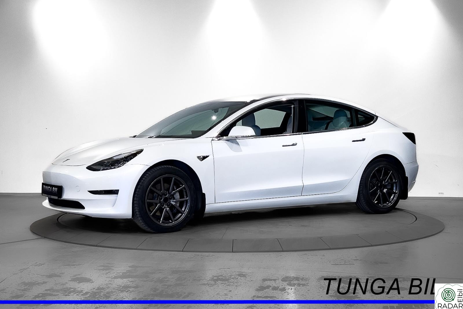TESLA Model 3 Long Range AWD, Premium, FSD, Krok | kr 1.990 pr mnd!