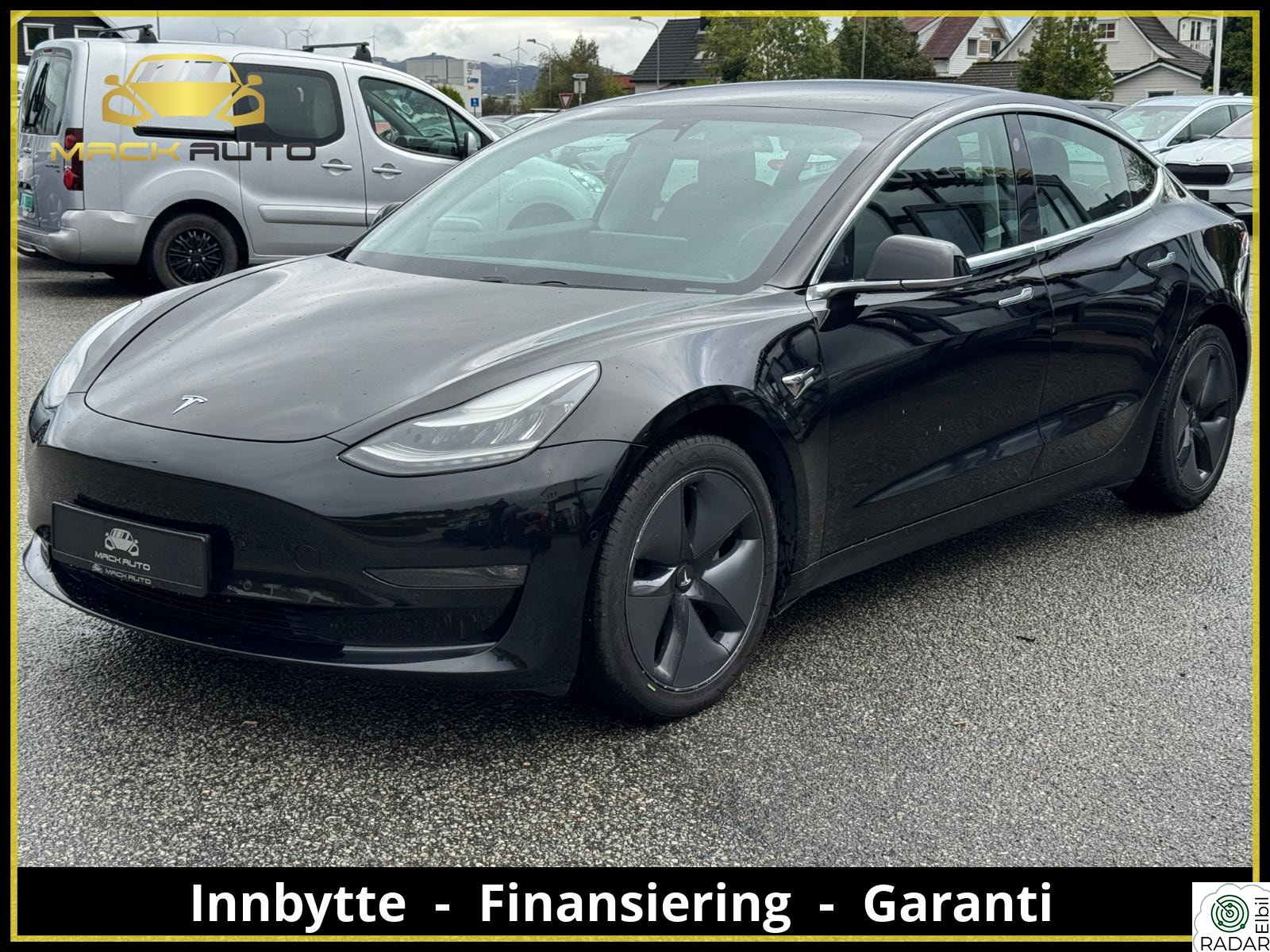 TESLA Model 3 LONG RANGE / AWD / AUTOPILOT / PANO / FSD