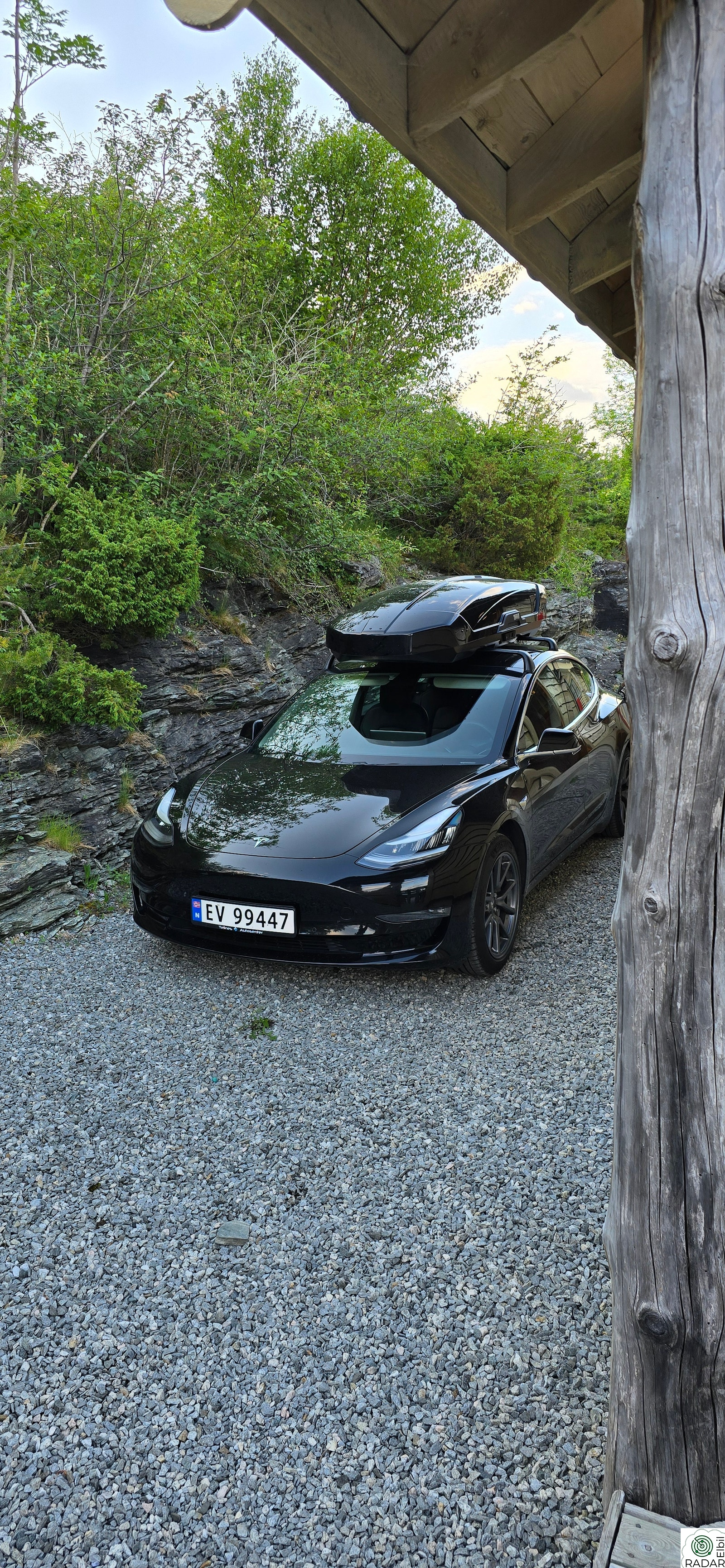 TESLA Model 3 Base Performance AWD