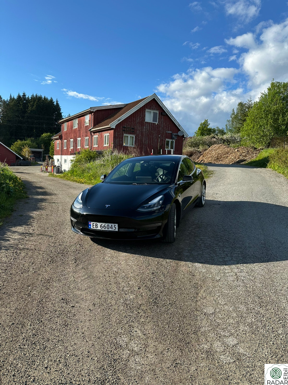 TESLA Model 3 Long Range AWD