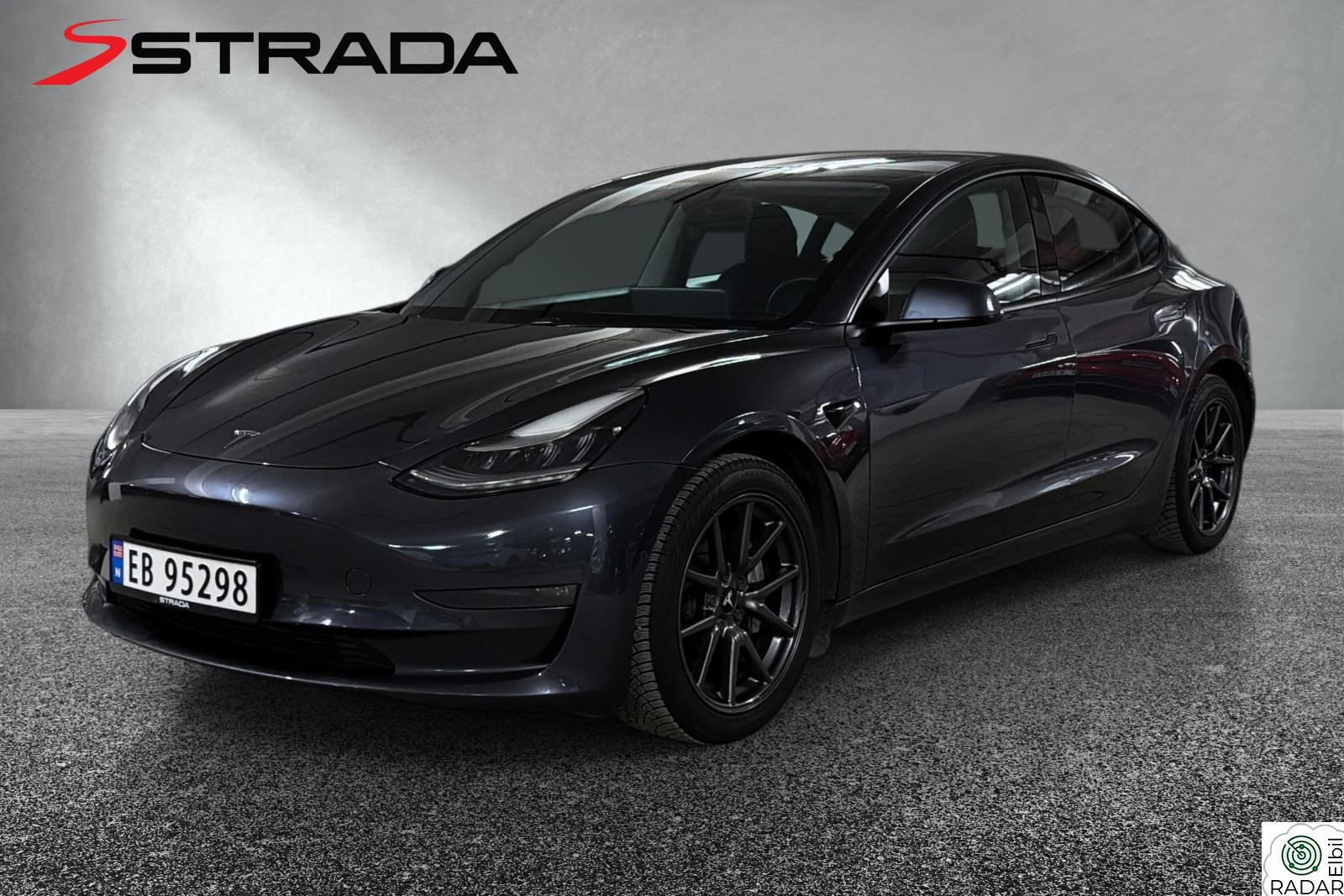 TESLA Model 3 AWD/Long Range/Premium/AP/Varmepumpe/580km
