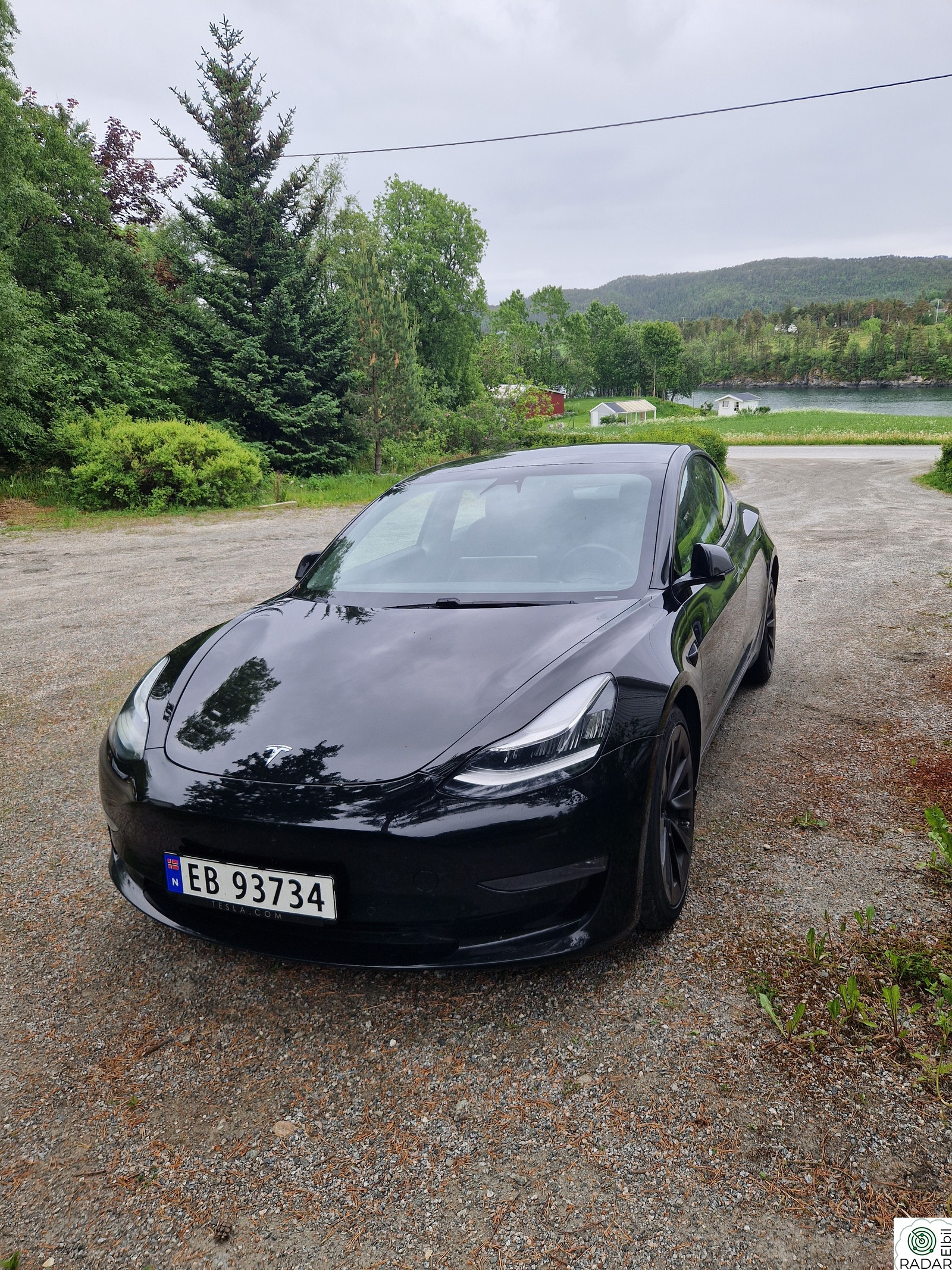 TESLA Model 3 Long Range AWD