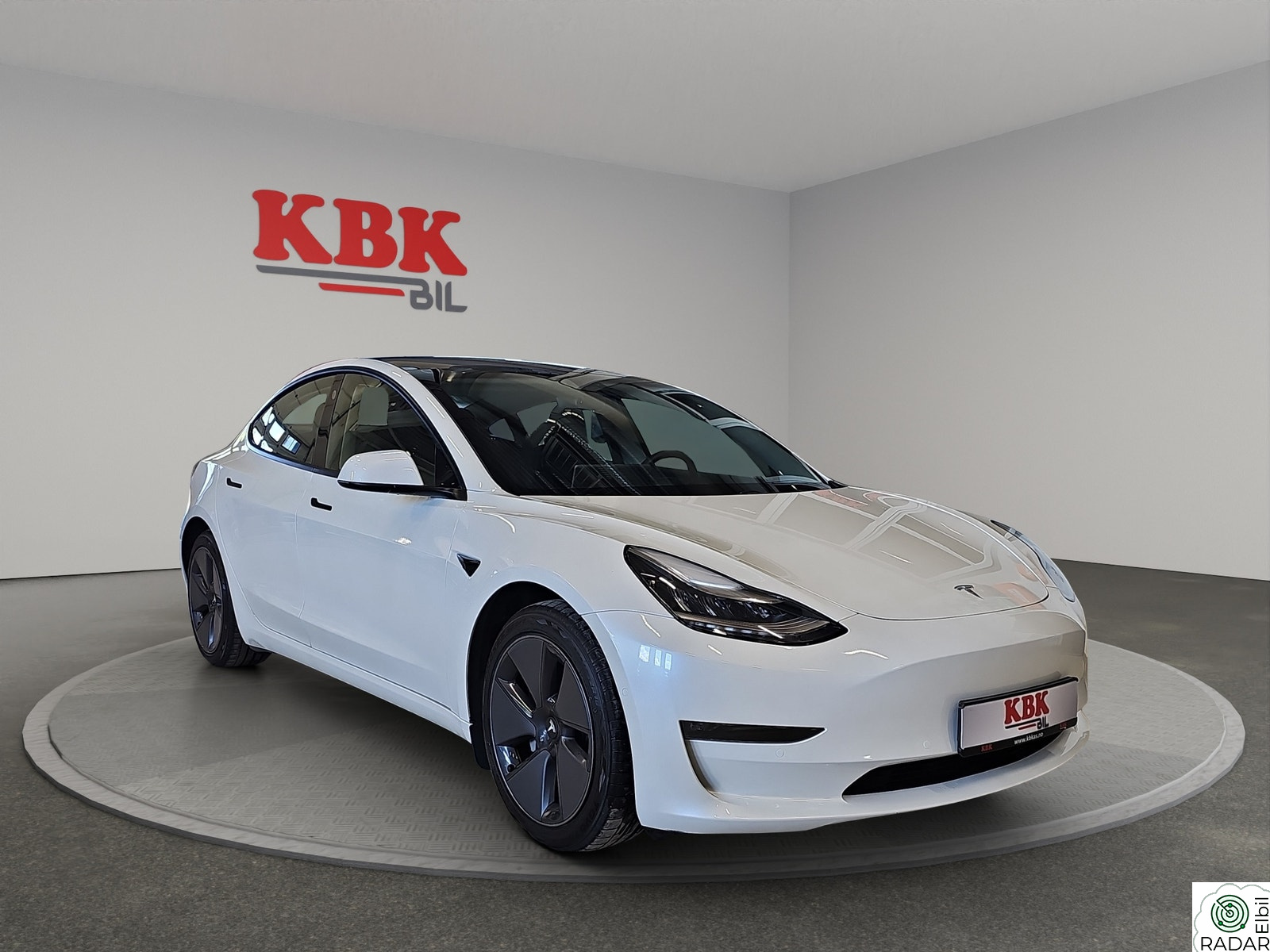 TESLA Model 3 LongRange|AWD|Premium|Krok|Autopilot|560km|Panorama+