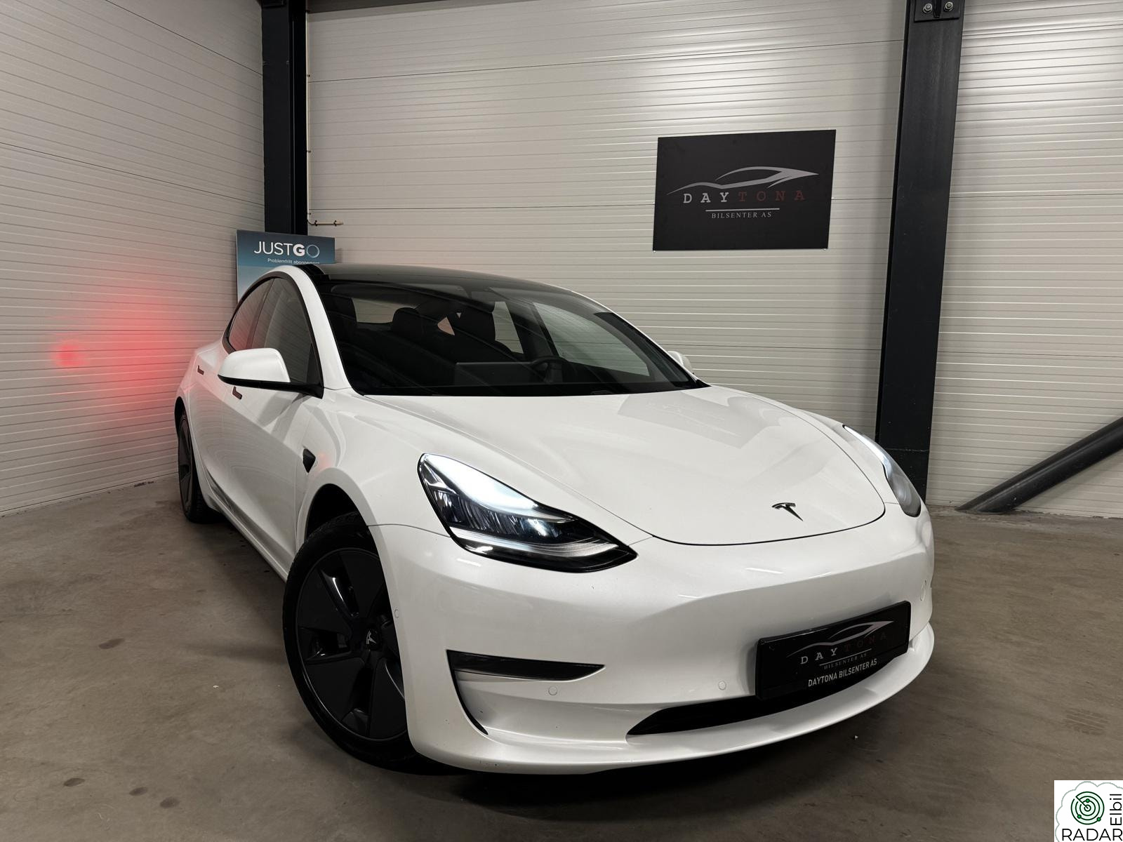 TESLA Model 3 Long Range AWD 580km/ Autopilot/ H.Feste/ Varmepumpe