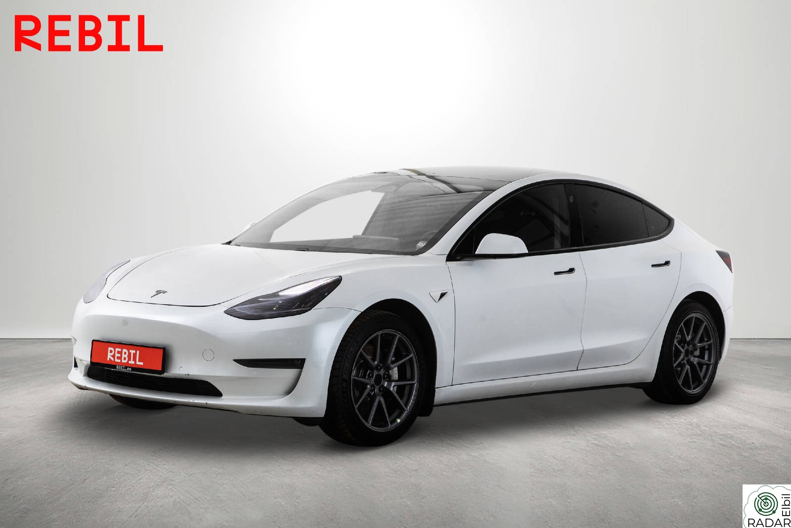TESLA Model 3 580Km (WLTP) LR/AWD/MCU2/AP/Navi/Skinn/R.kam